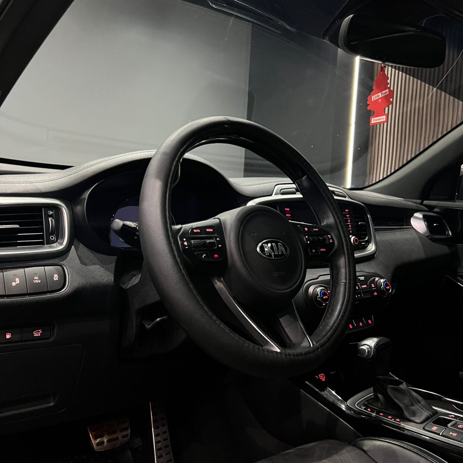 KIA SORENTO SXL 2018 - Image 12