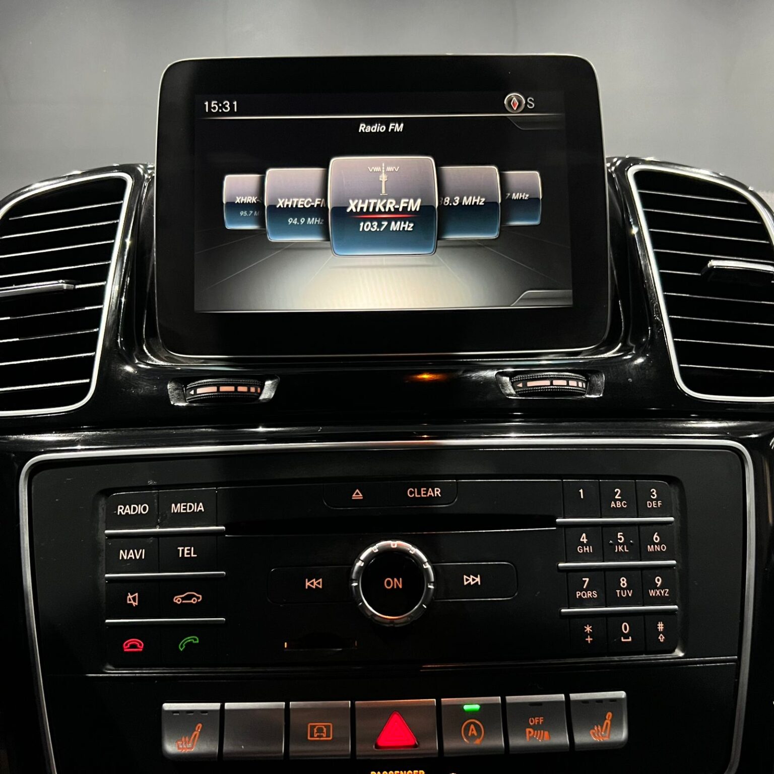 MERCEDES BENZ GLE 63 AMG 2017 - Image 14