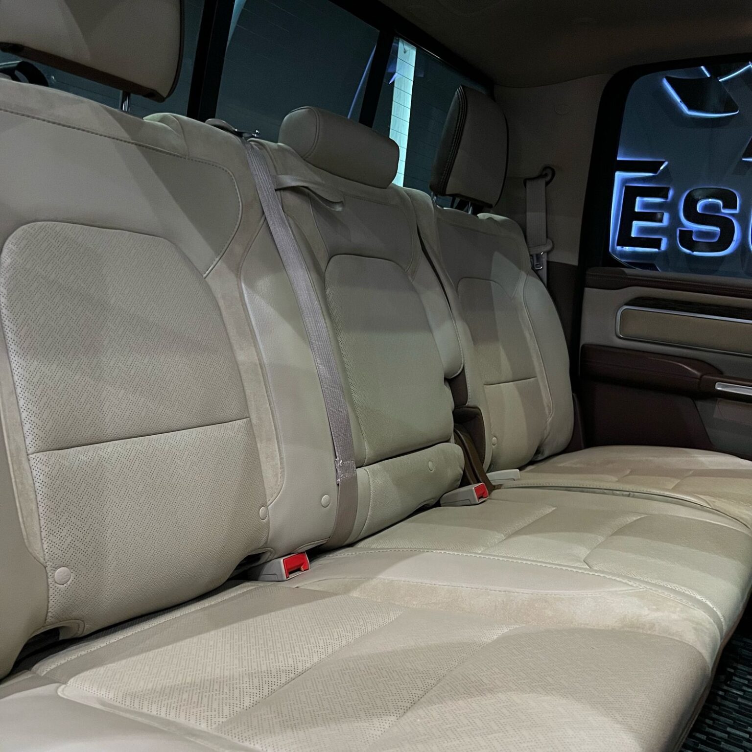 DODGE RAM LARAMIE 2019 - Image 6