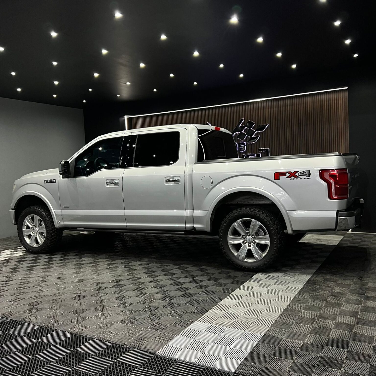 FORD LOBO PLATINUM 2015 - Image 5