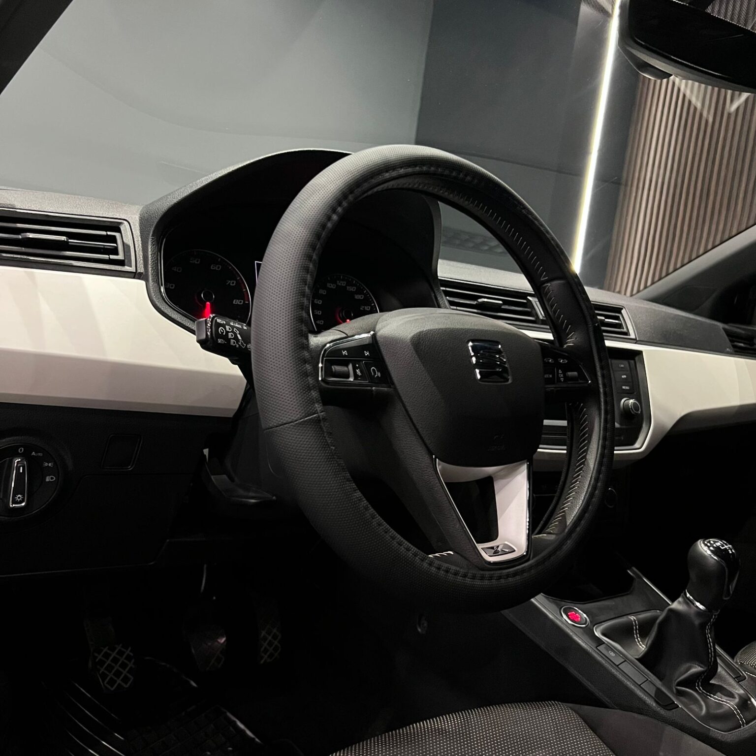 SEAT IBIZA 2021 - Image 14