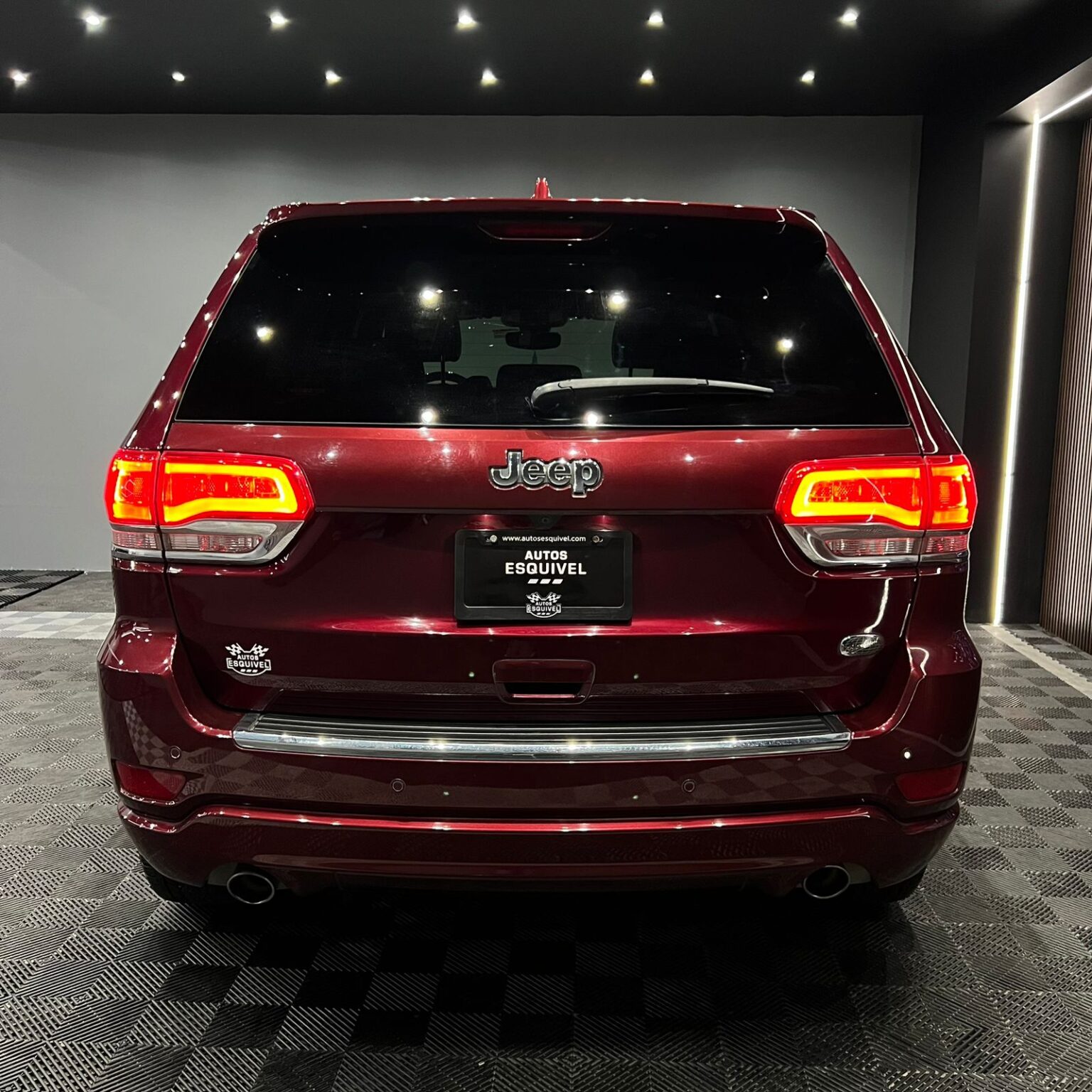 JEEP GRAND CHEROKEE OVERLAND 2017 - Image 2