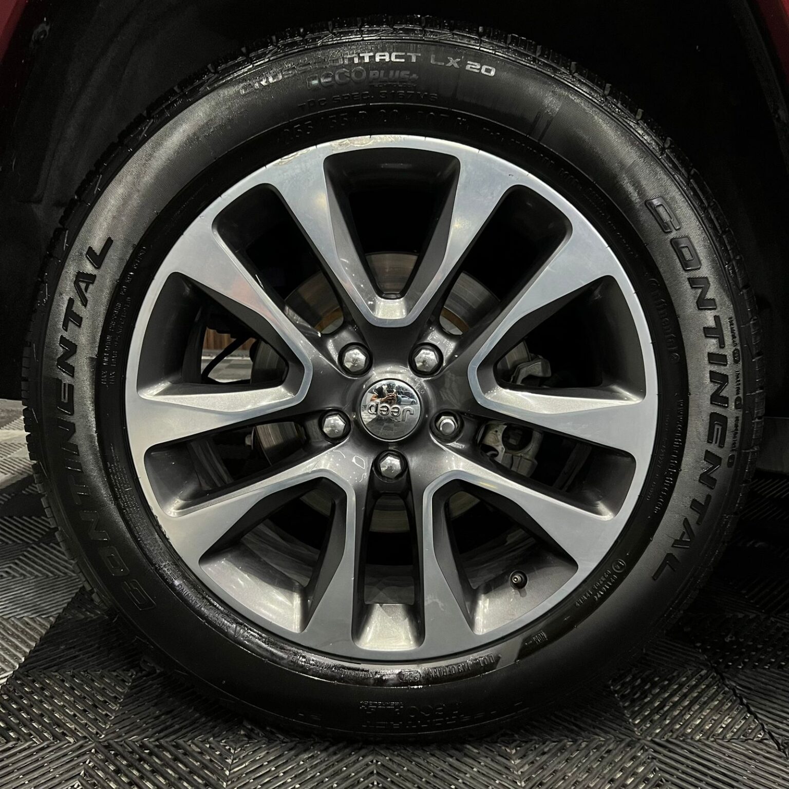 JEEP GRAND CHEROKEE OVERLAND 2017 - Image 12