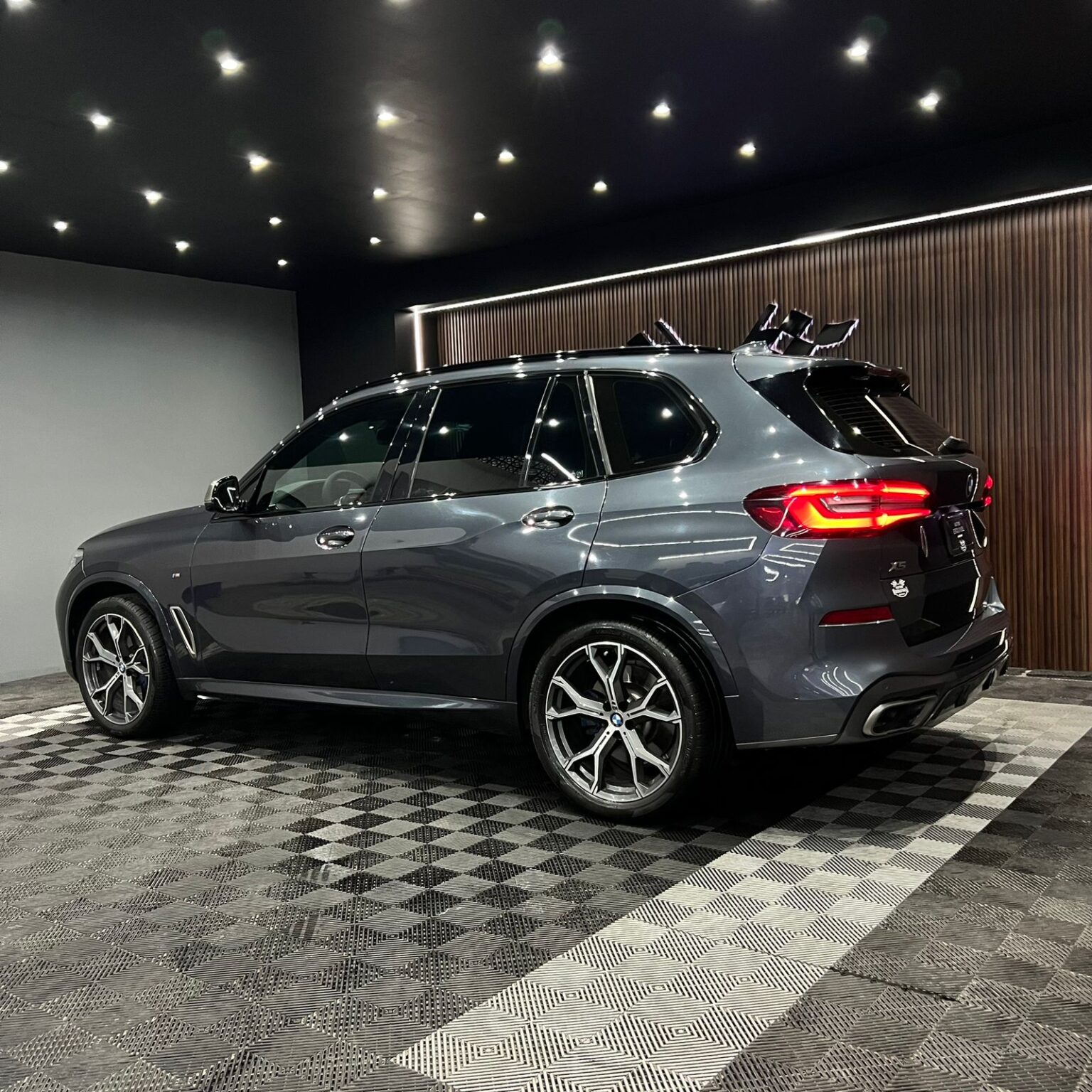 BMW X5 M50 2021 - Image 6