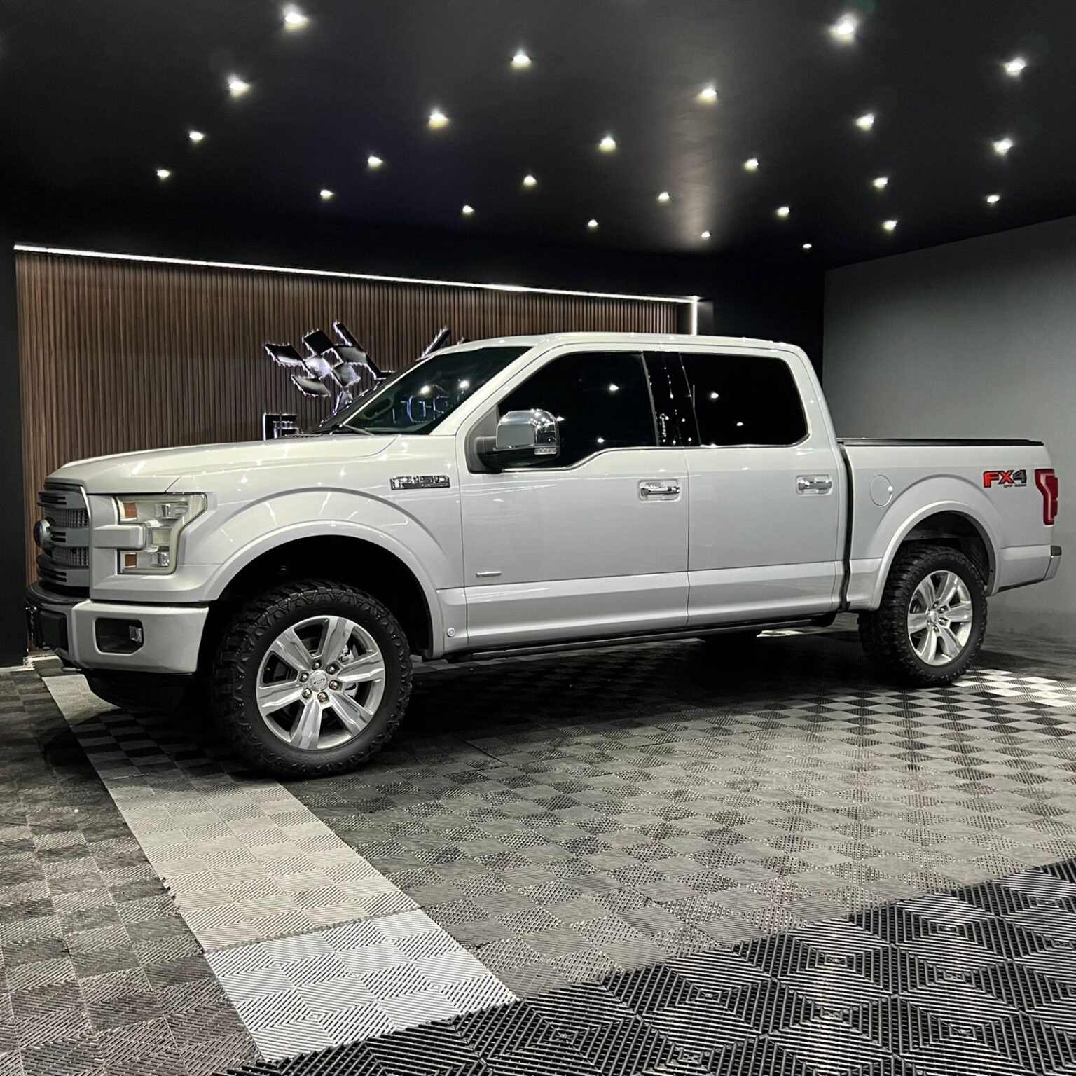 FORD LOBO PLATINUM 2015 - Image 3