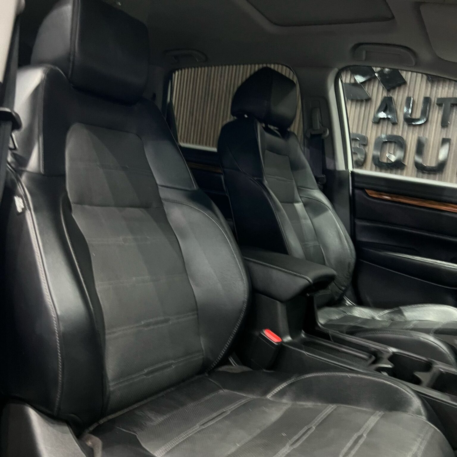 HONDA CR-V TOURING 2017 - Image 10