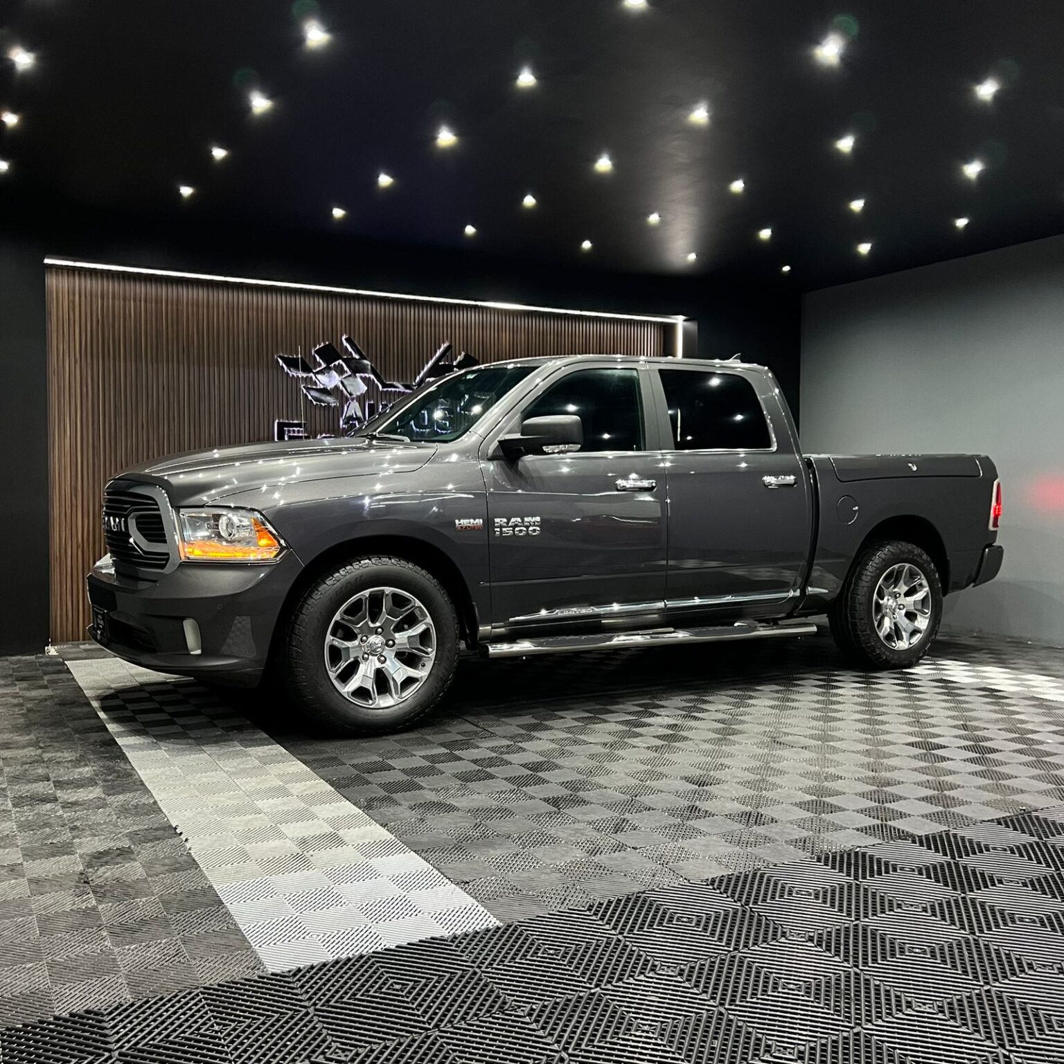 DODGE RAM LIMITED 4X4 2017 - Image 5