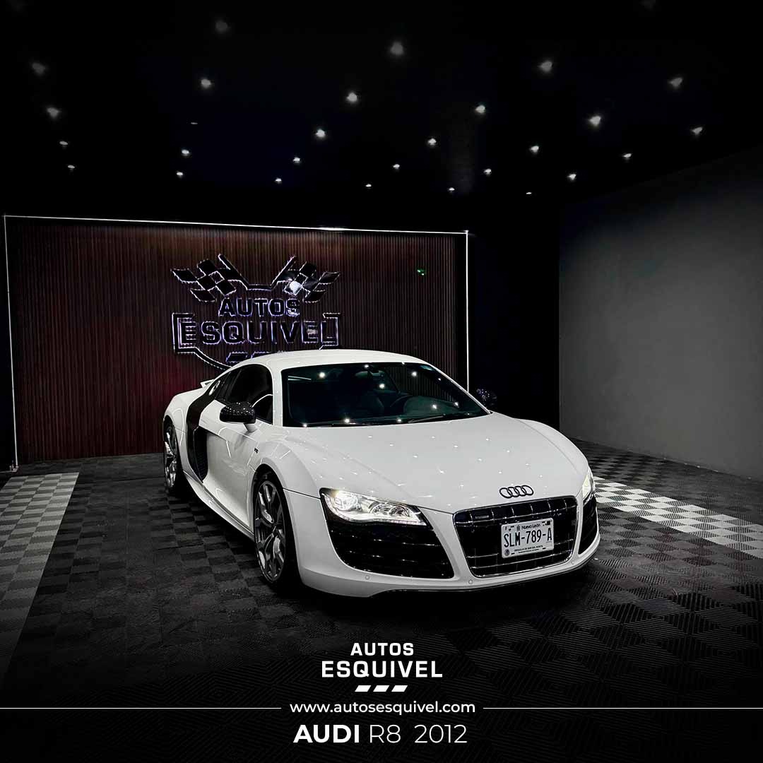 AUDI R8 2012