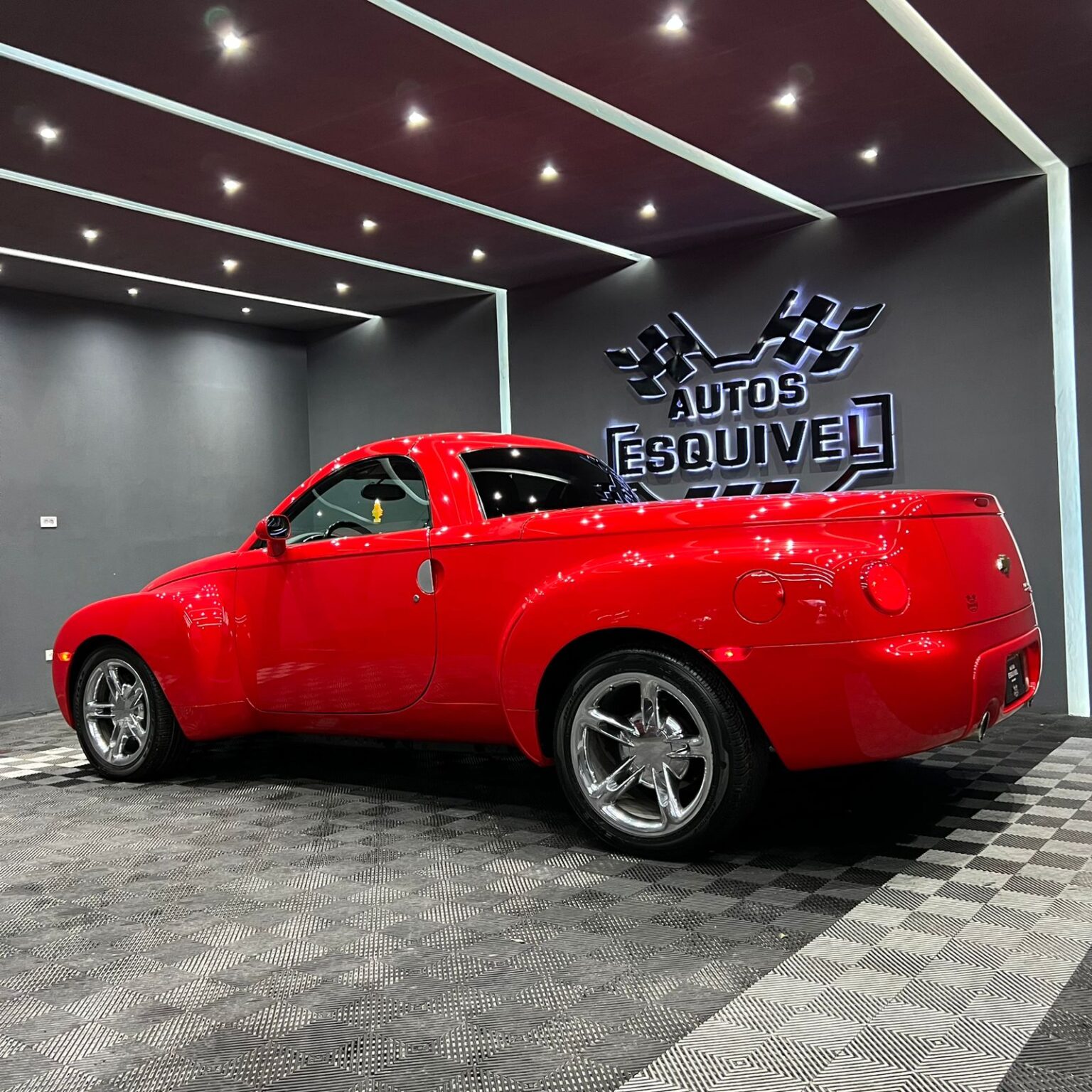 CHEVROLET SSR 2005 - Image 5