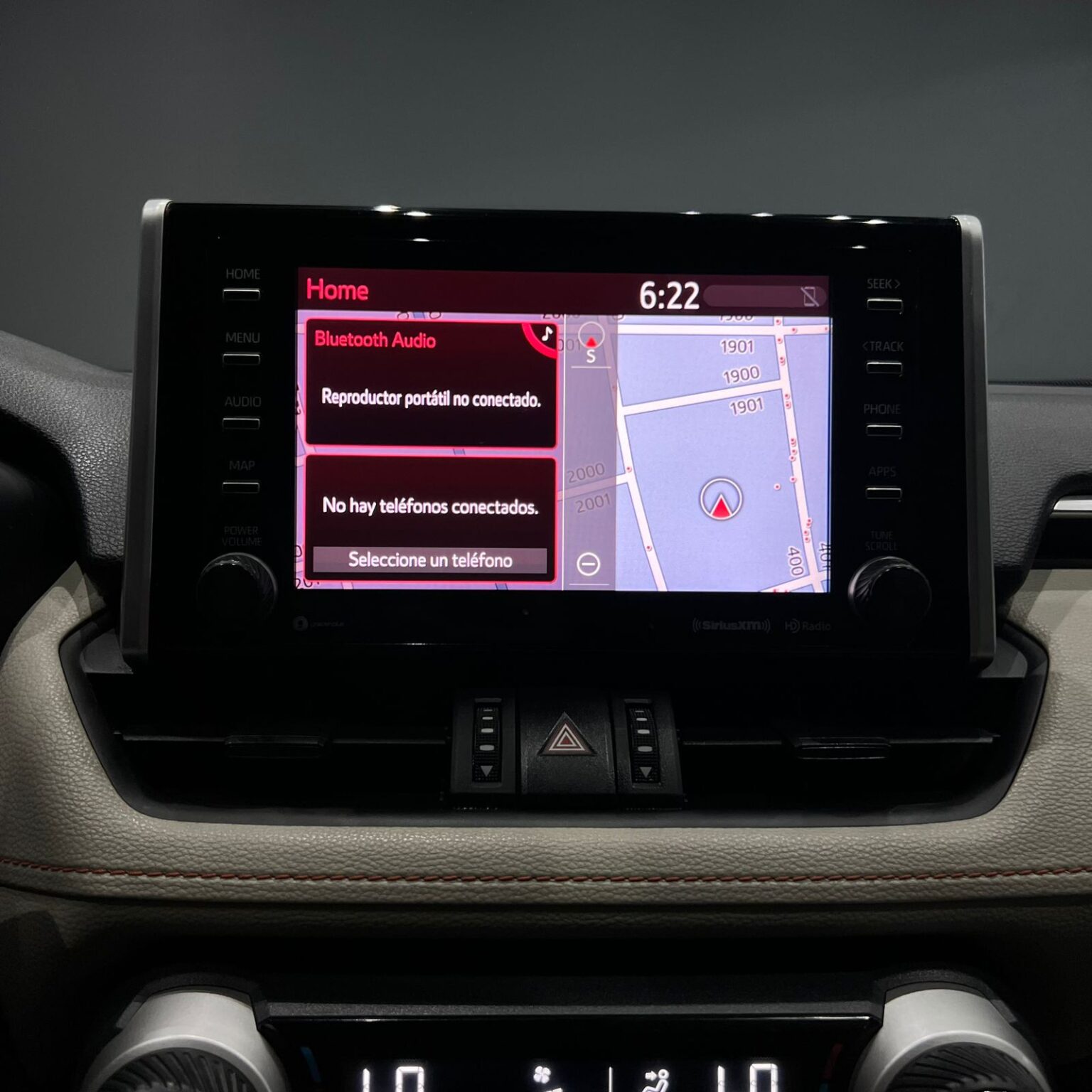 TOYOTA RAV4 ADVENTURE 2019 - Image 10