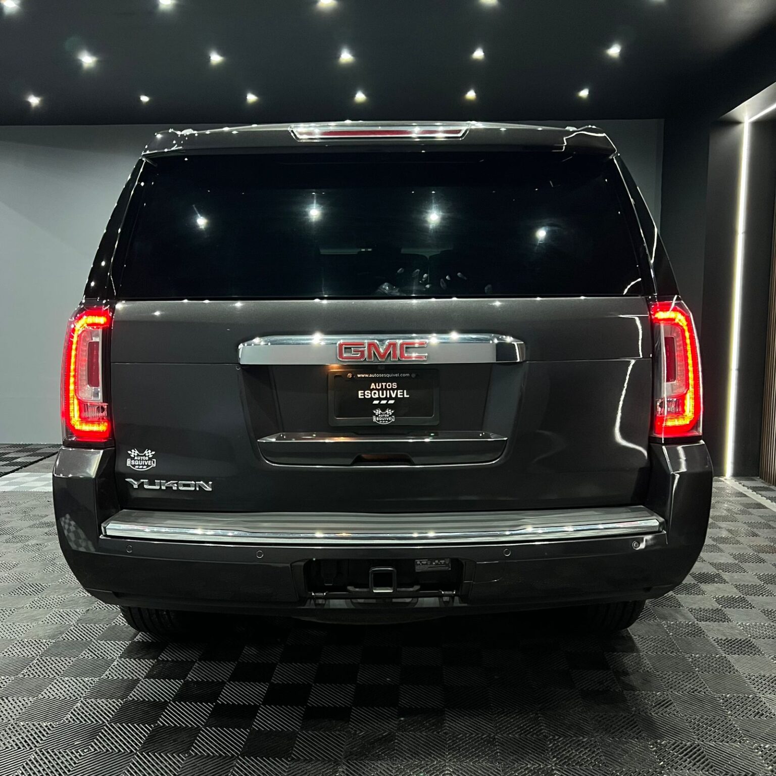 GMC YUKON DENALI 2016 - Image 4