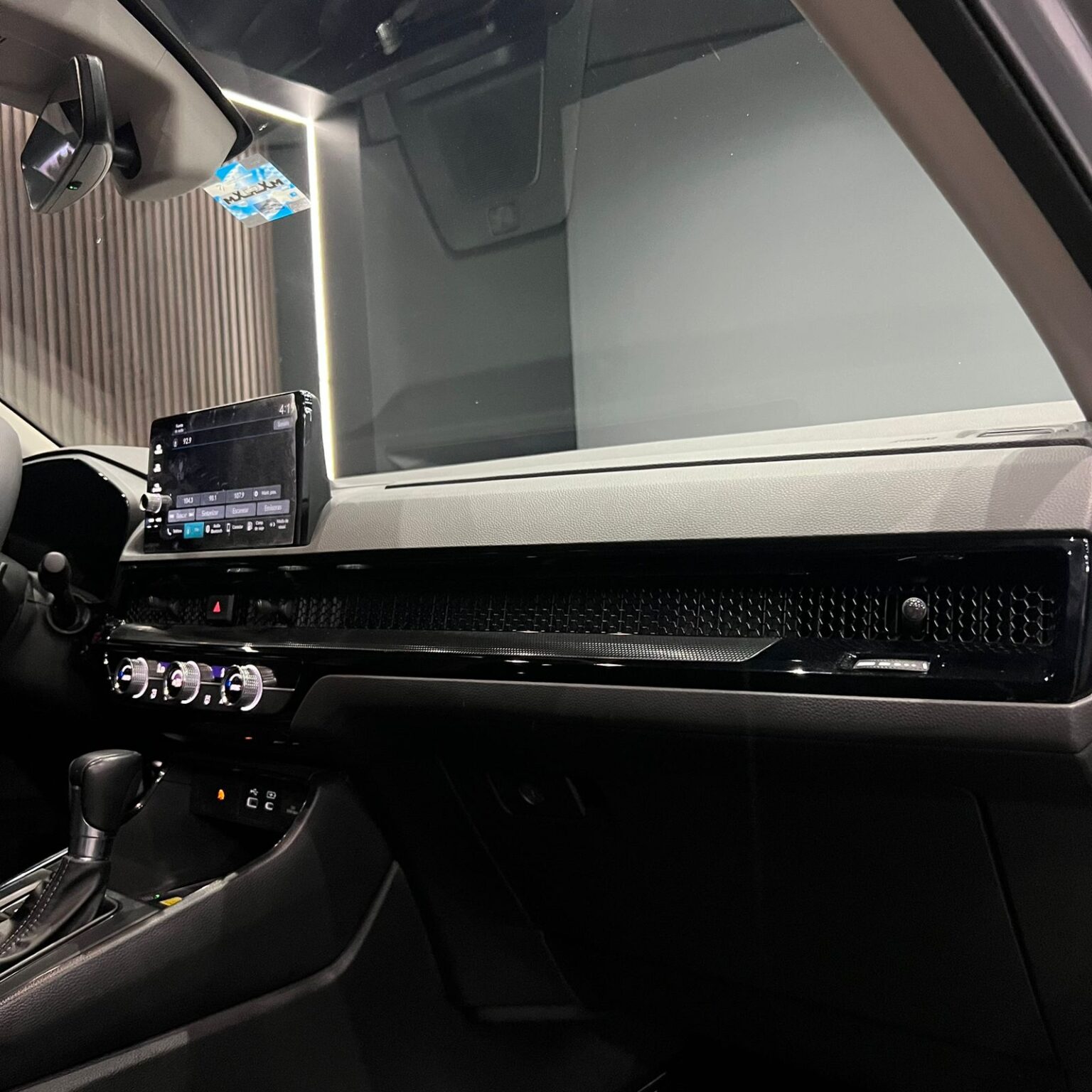 HONDA CR-V TOURING 2023 - Image 14