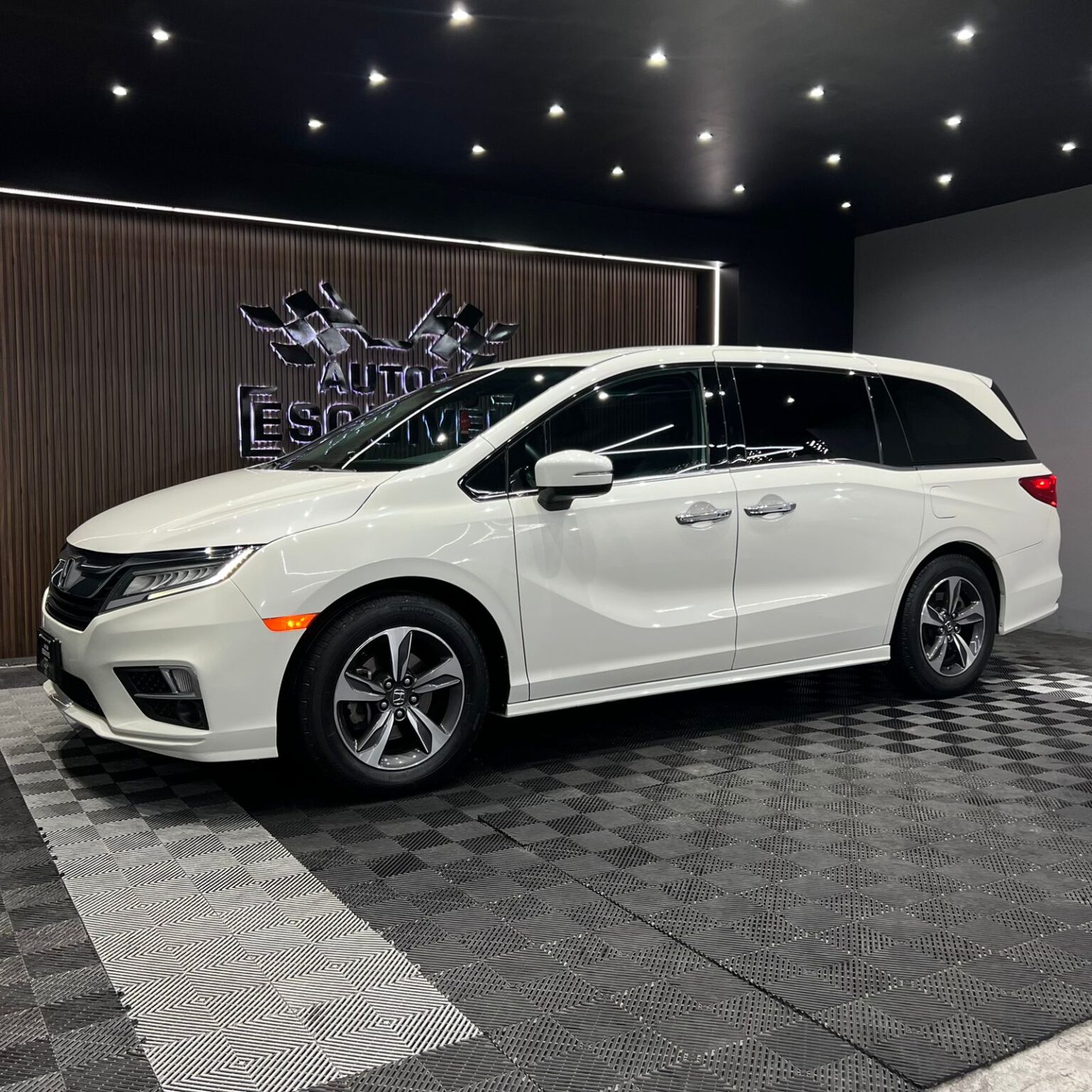 HONDA ODYSSEY TOURING 2019 - Image 4