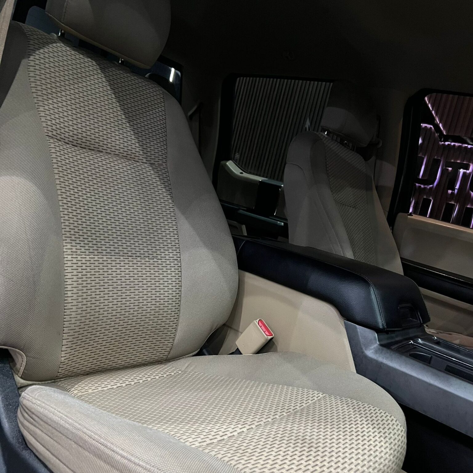 FORD LOBO 4X4 2016 - Image 11