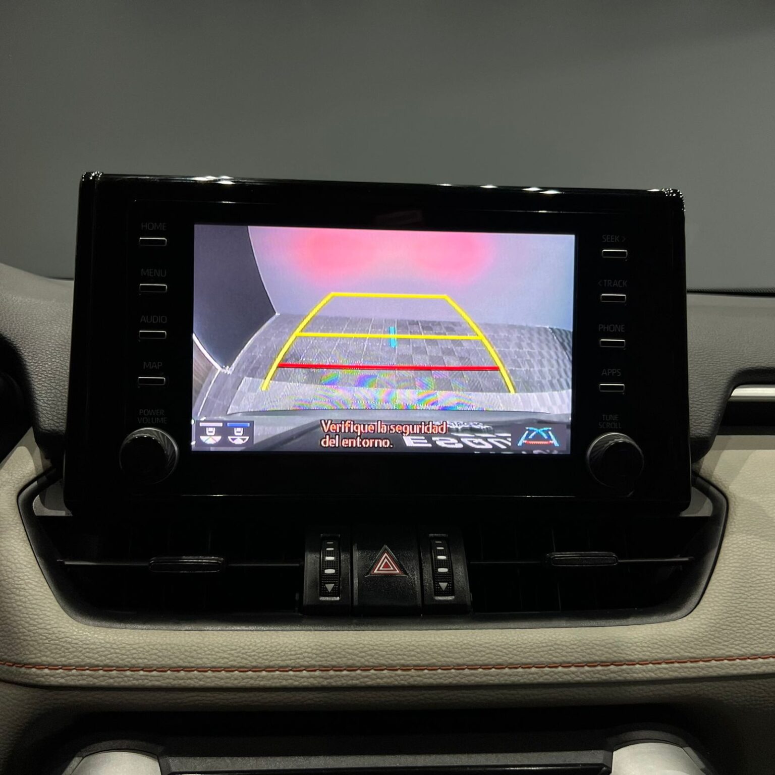 TOYOTA RAV4 ADVENTURE 2021 - Image 8