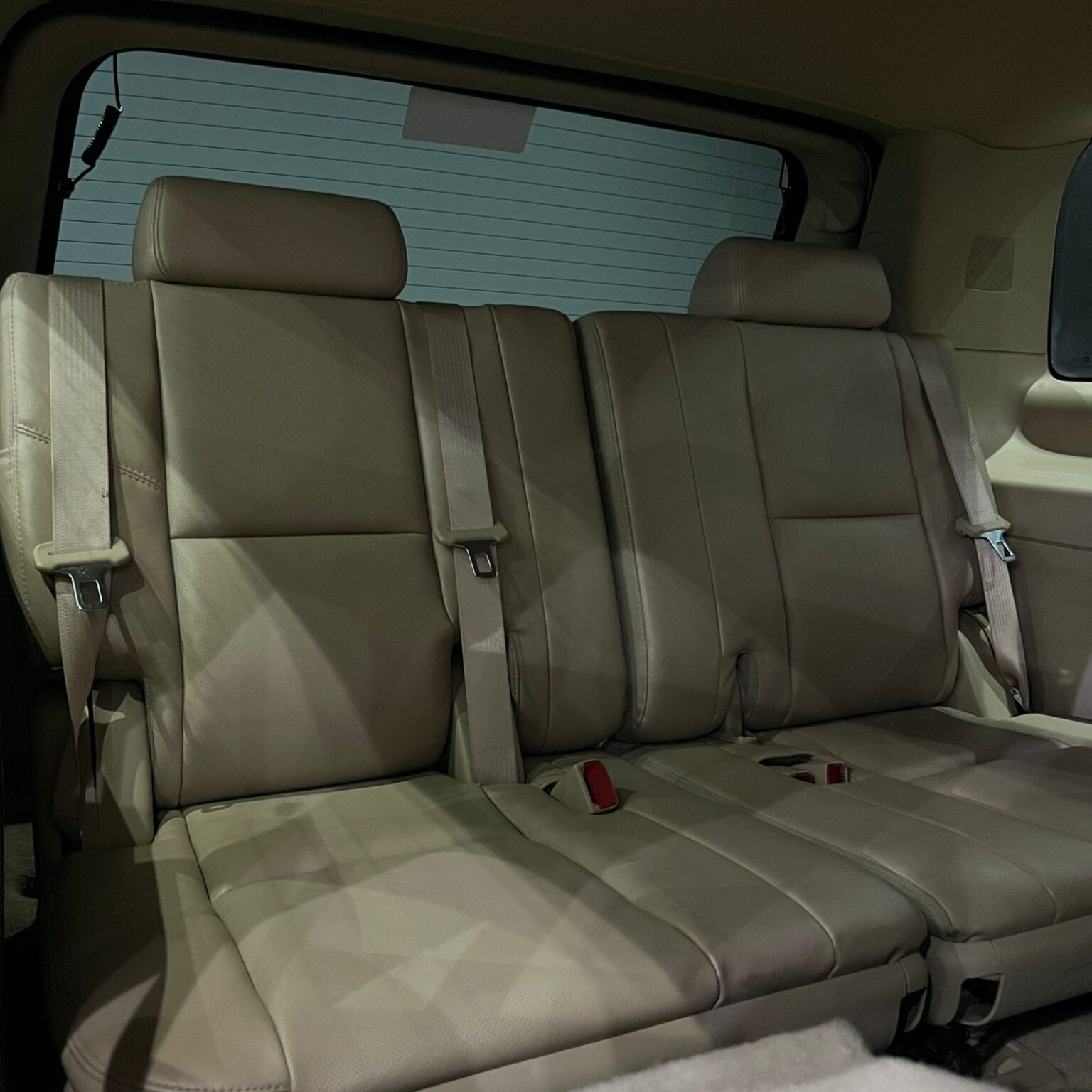 GMC YUKON DENALI 2011 - Image 13