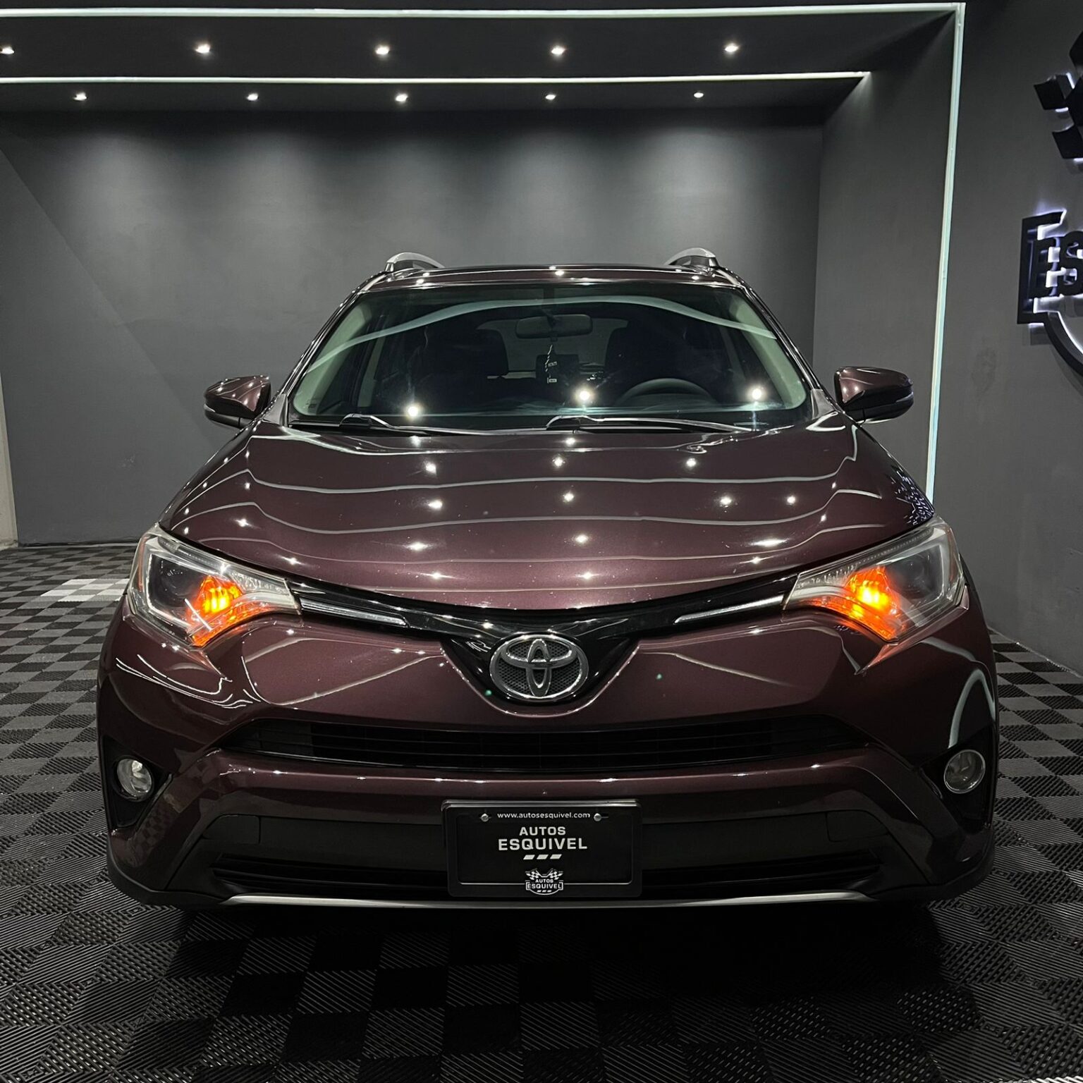 TOYOTA RAV 4 XLE 2016 - Image 4