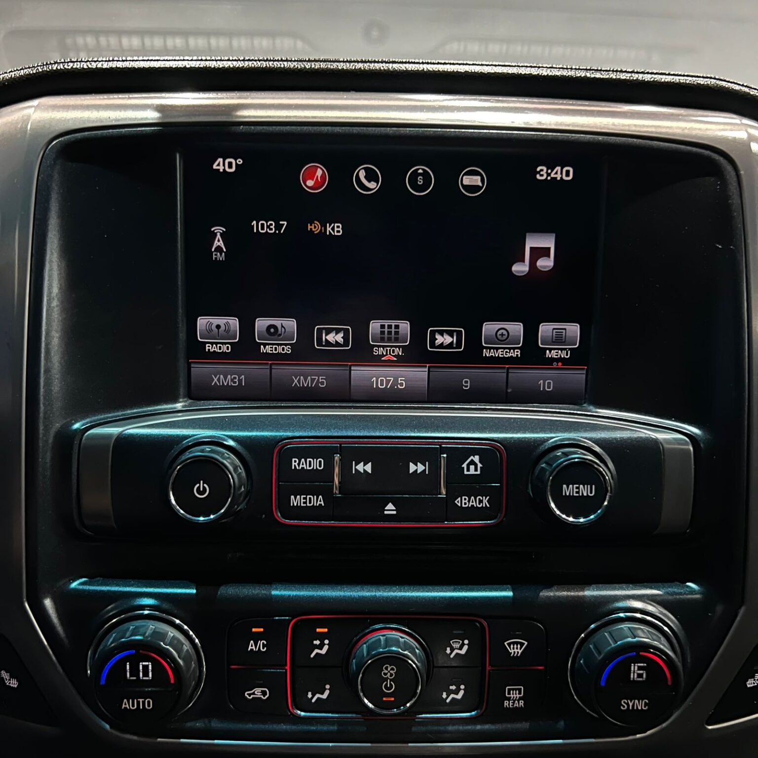 GMC SIERRA ALL TERRAIN 2016 - Image 11