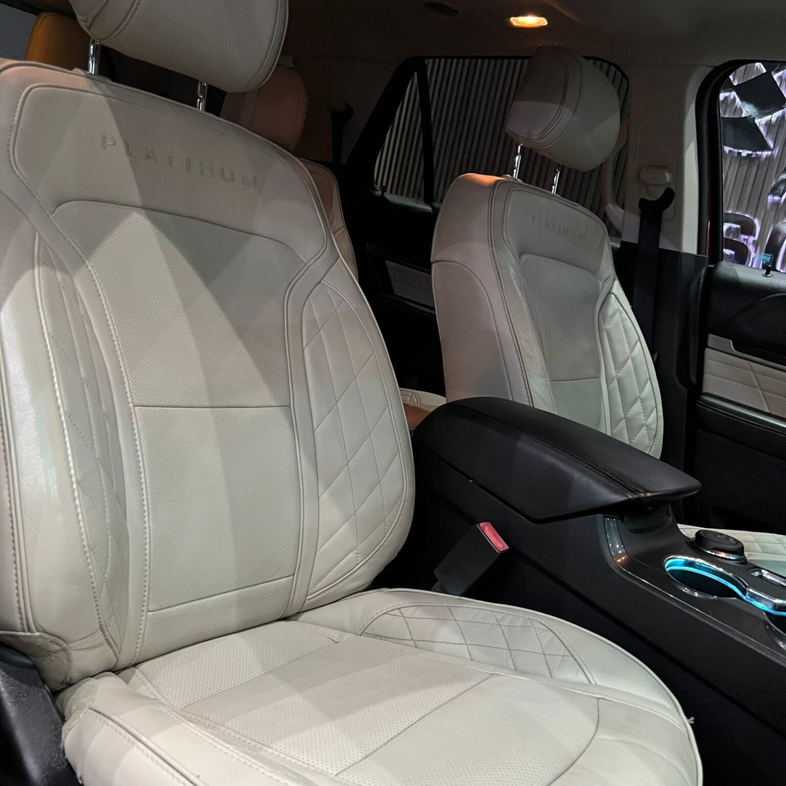 FORD EXPLORER PLATINUM 2016 - Image 12