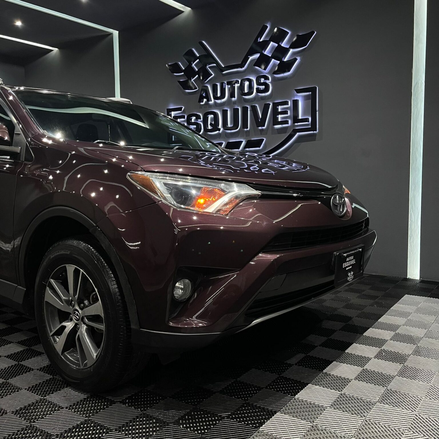 TOYOTA RAV 4 XLE 2016 - Image 8