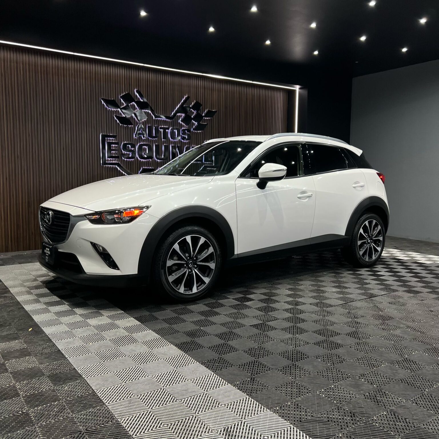 MAZDA CX-3 2019 - Image 4