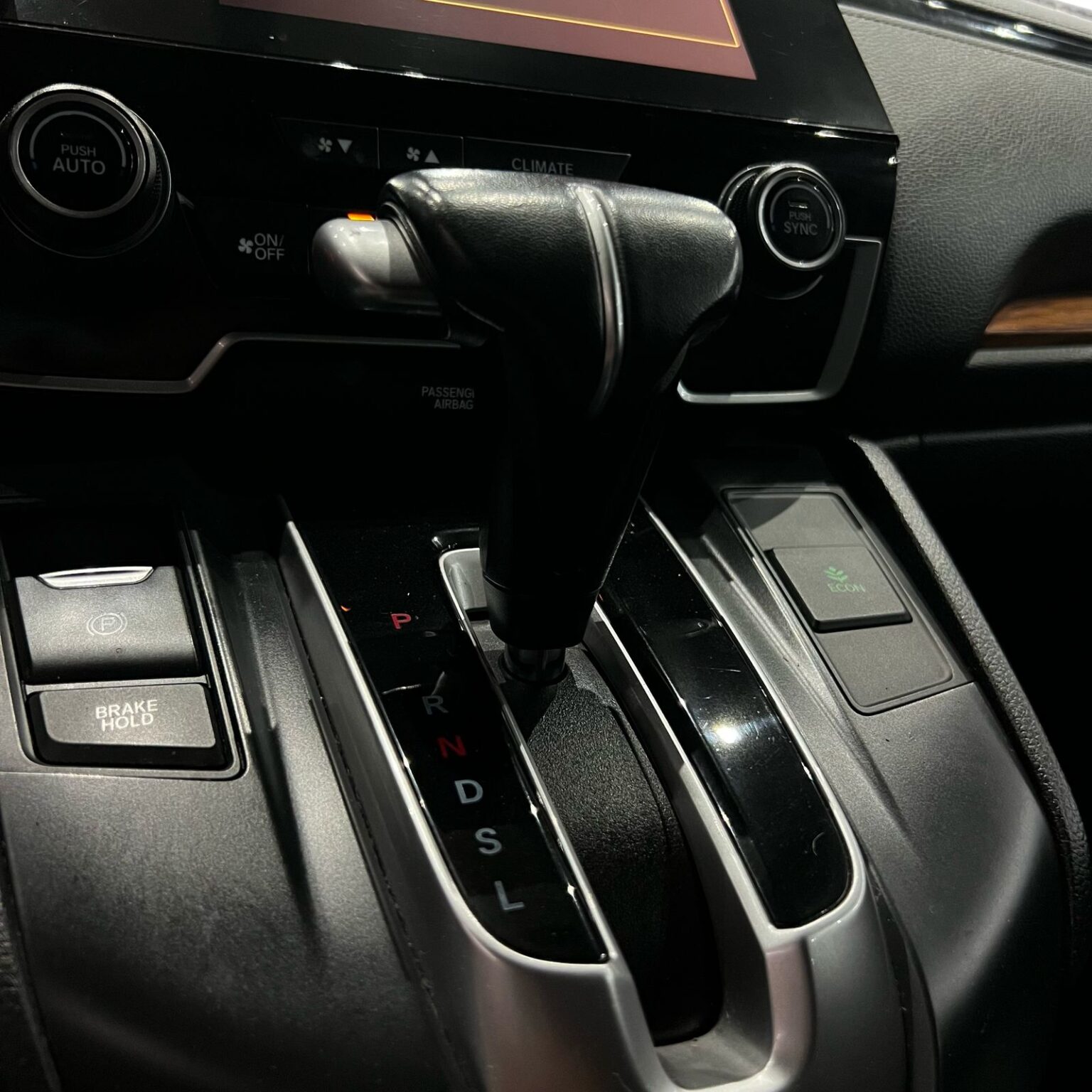 HONDA CR-V TOURING 2017 - Image 14
