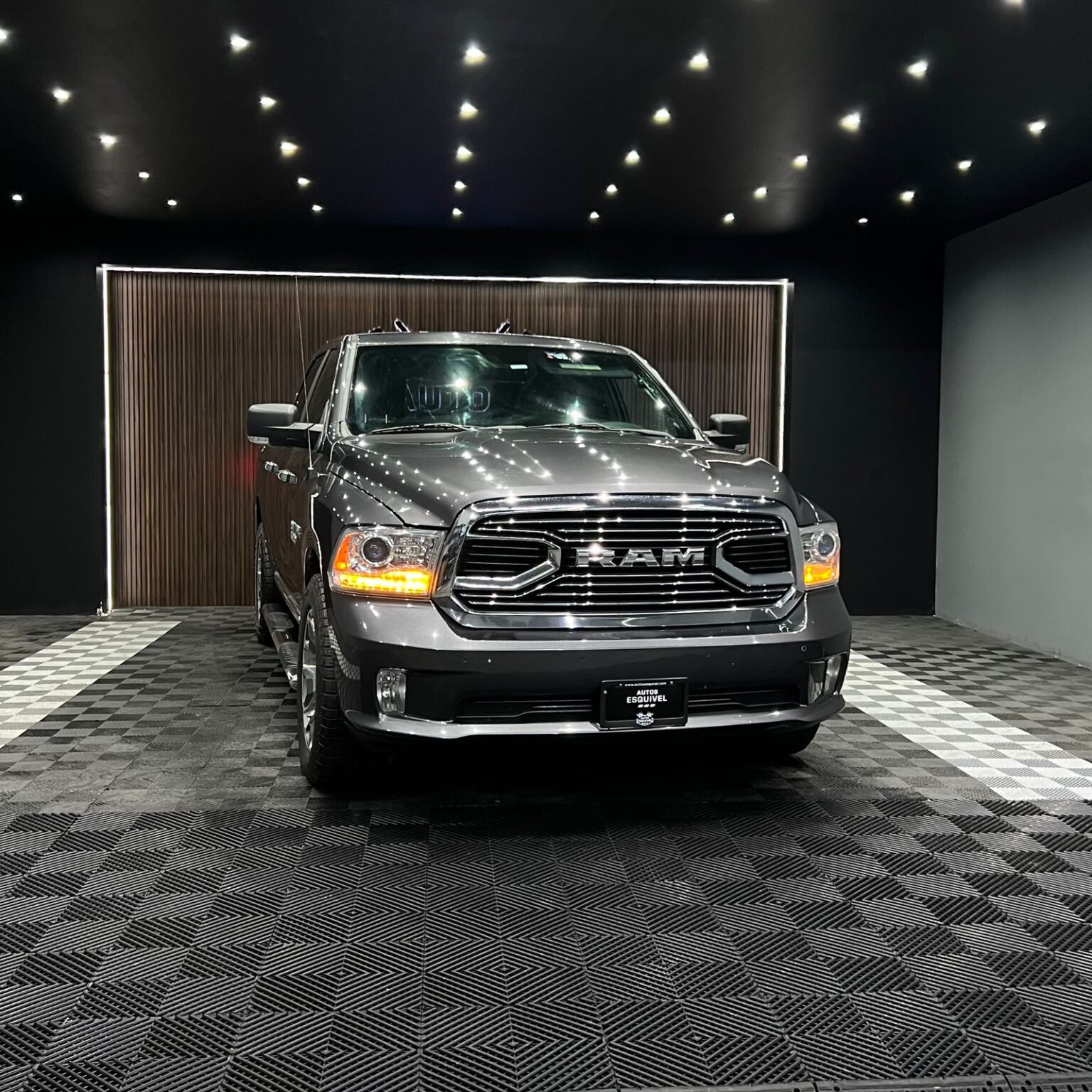 DODGE RAM LIMITED 4X4 2017 - Image 4