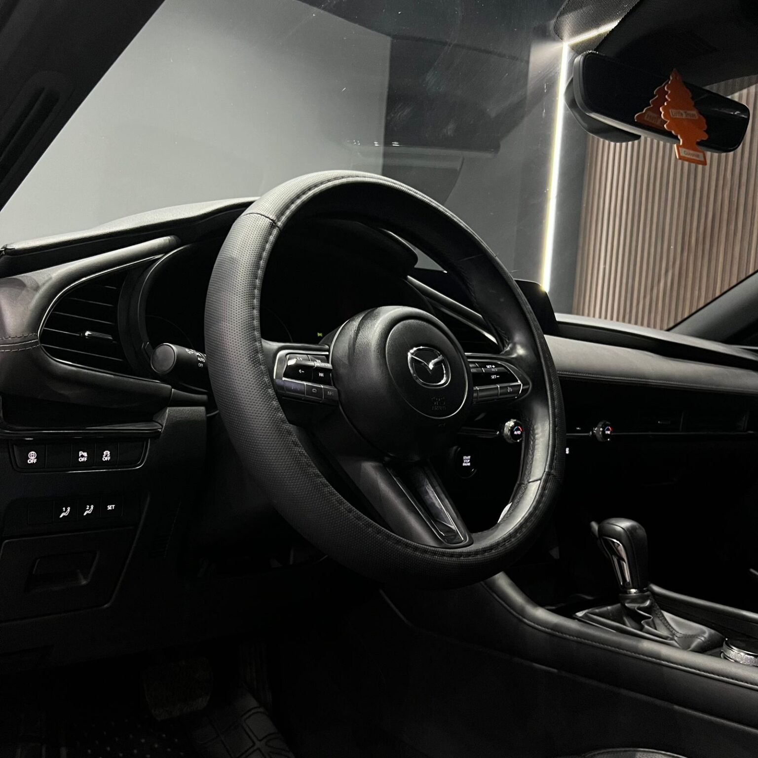 MAZDA M3 HB GRAND TOURING 2021 - Image 14