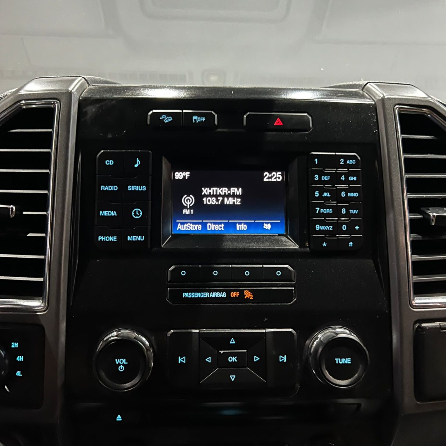 FORD LOBO 4X4 2016 - Image 7