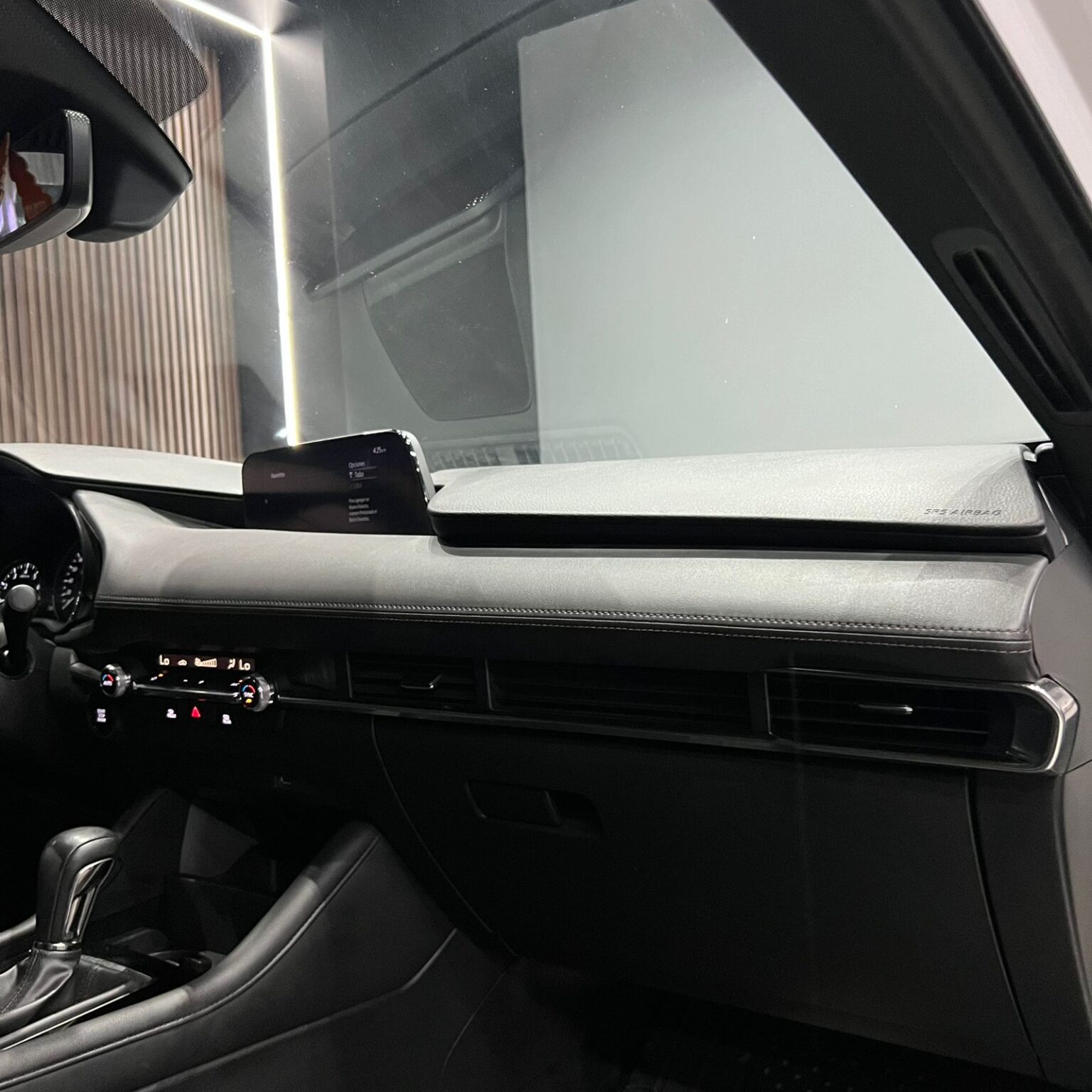 MAZDA M3 HB GRAND TOURING 2021 - Image 12