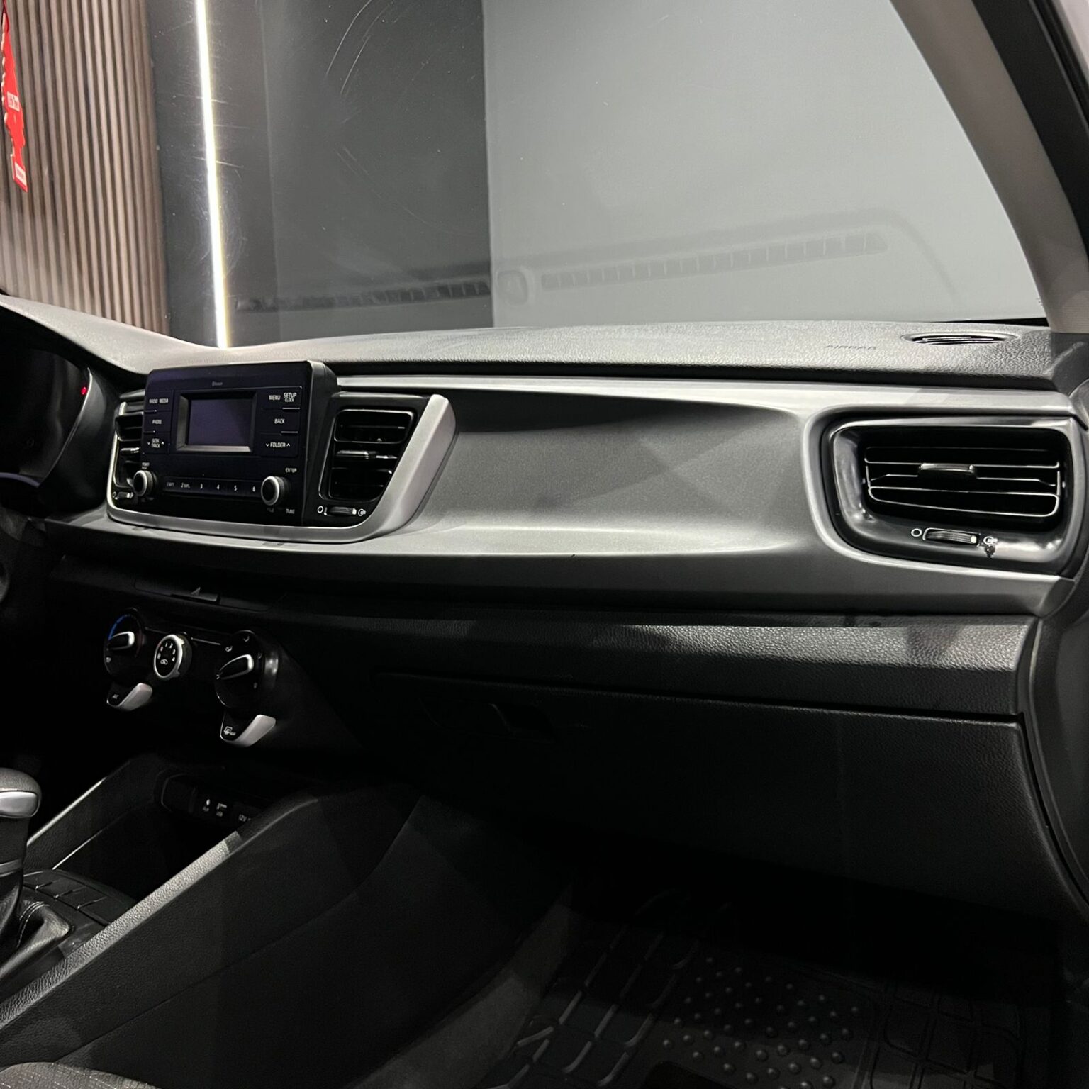 KIA RIO 2019 - Image 10