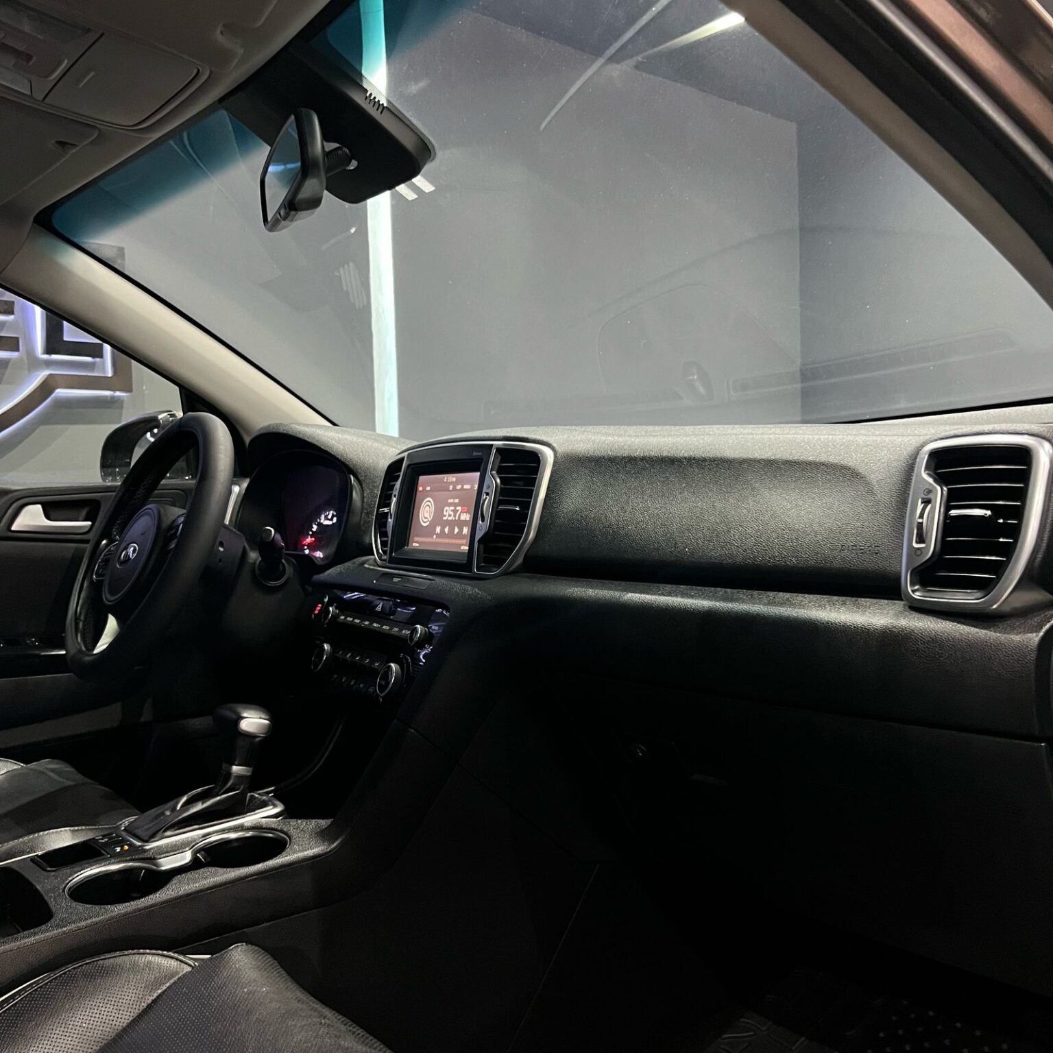 KIA SPORTAGE EX PACK 2018 - Image 8