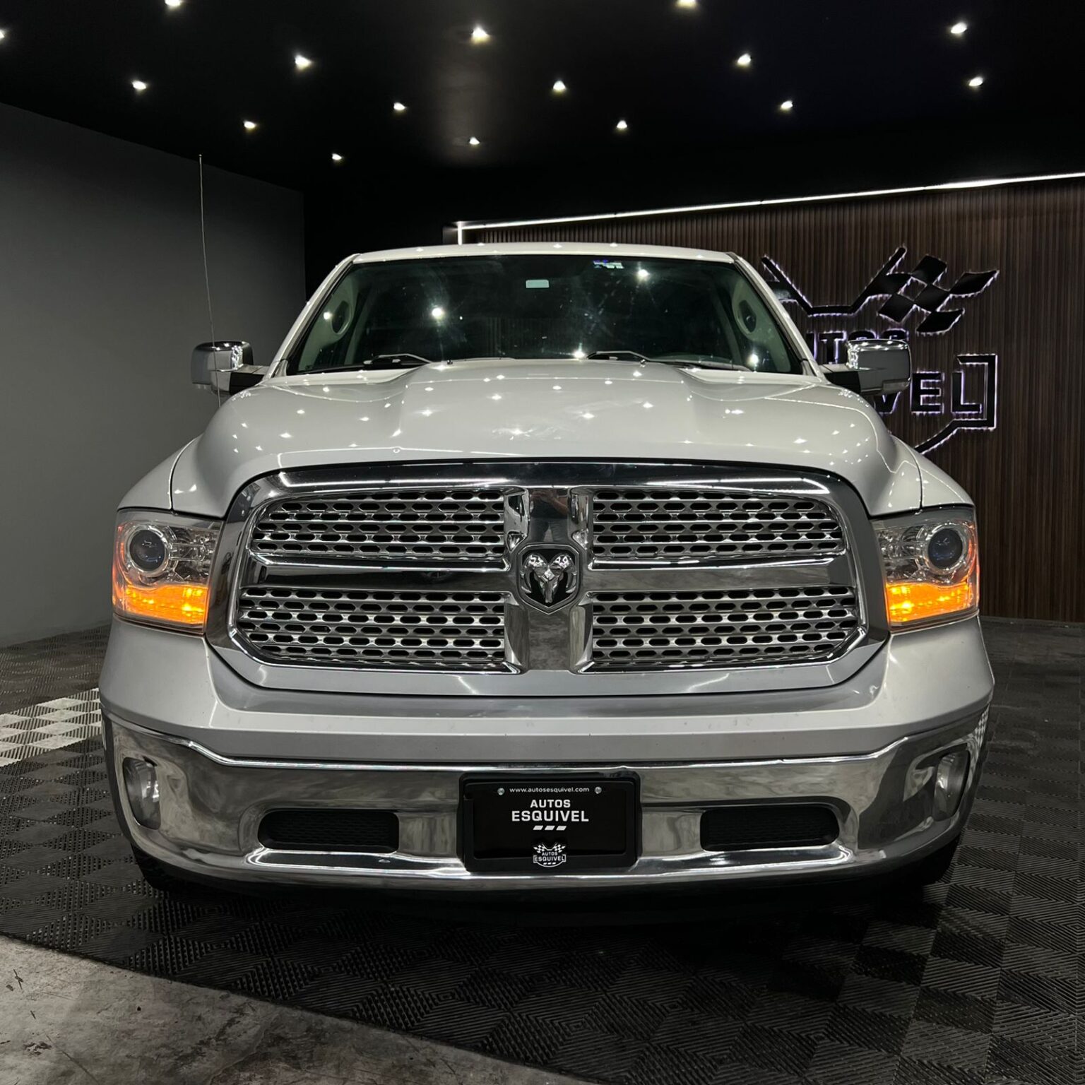 DODGE RAM 1500 LARAMIE 2016 - Image 5