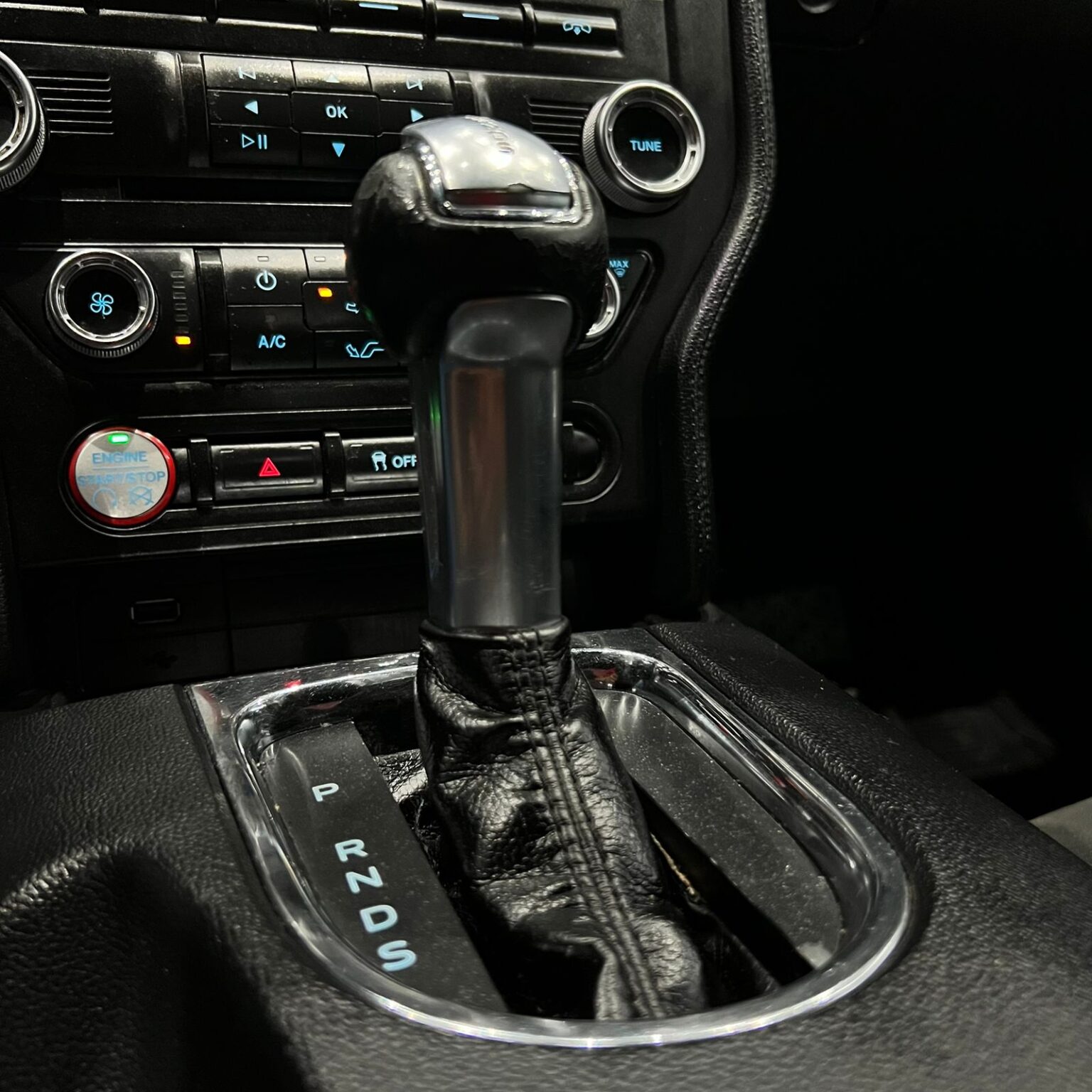 FORD MUSTANG 2016 - Image 11