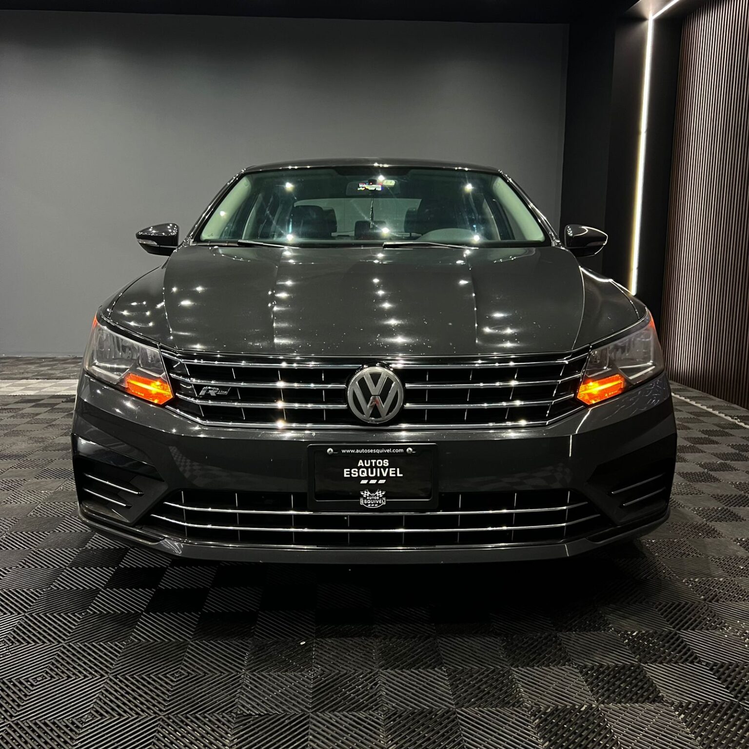 VOLKSWAGEN PASSAT R-LINE 2017 - Image 3