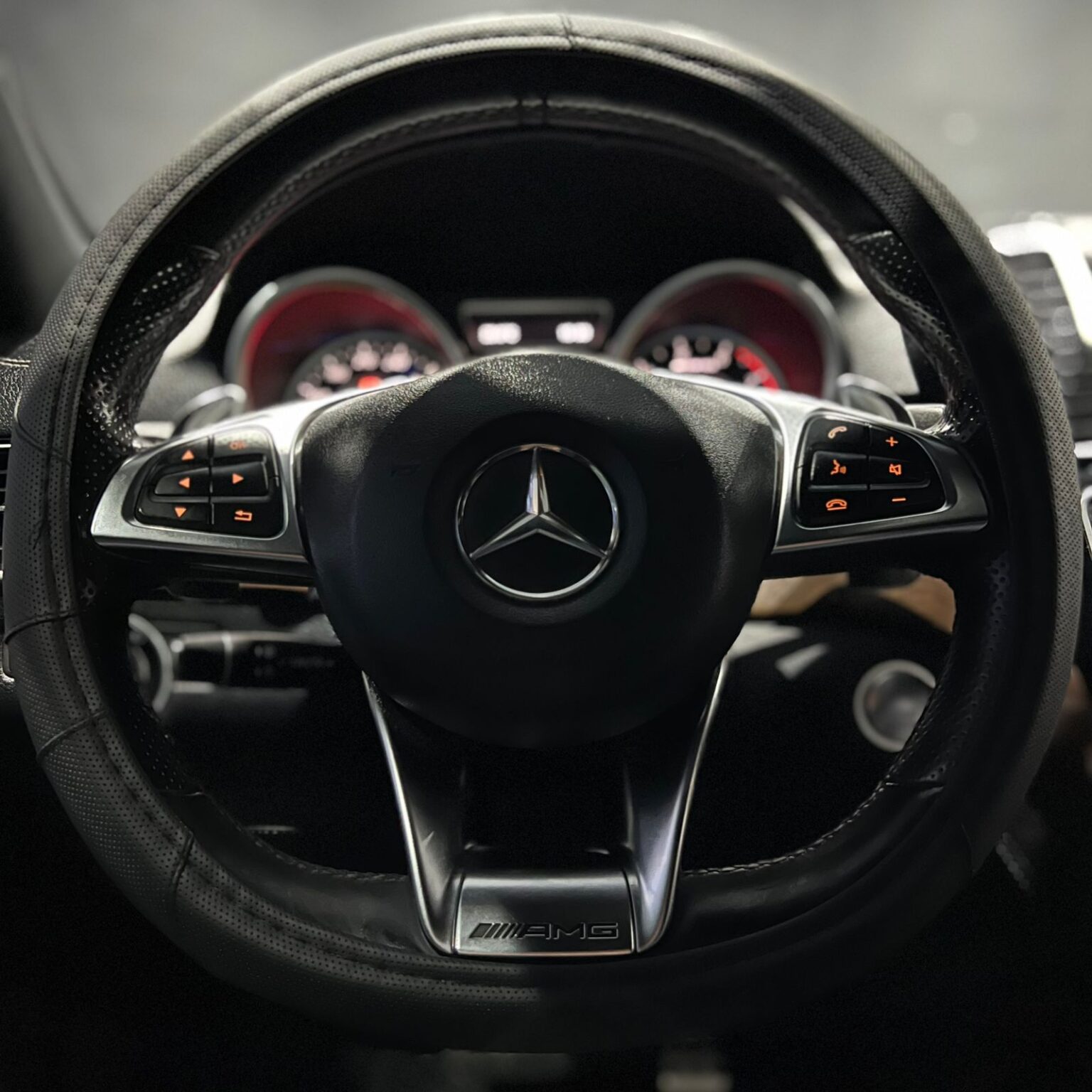 MERCEDES BENZ GLE 63 AMG 2017 - Image 9