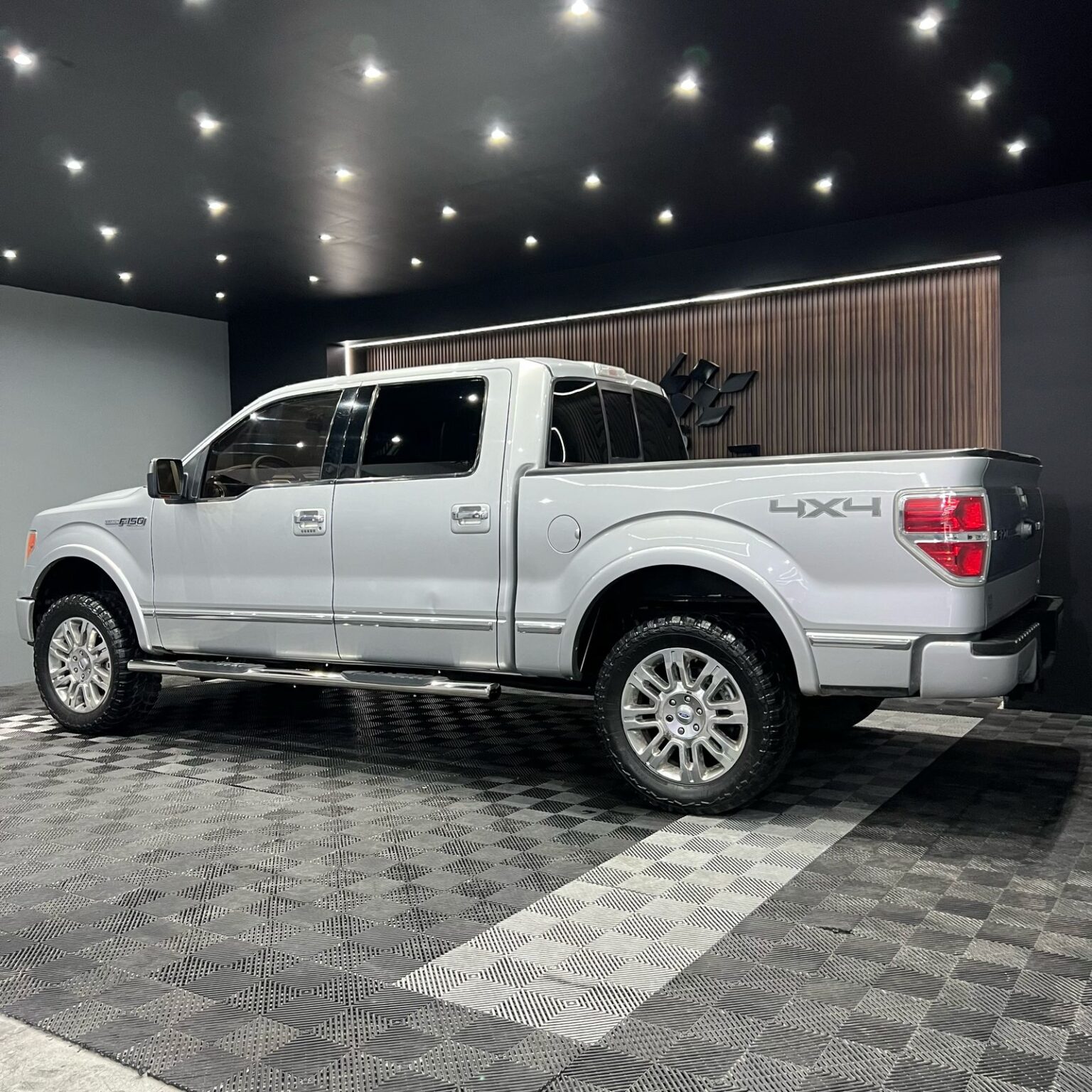 FORD LOBO PLATINUM 2010 - Image 3