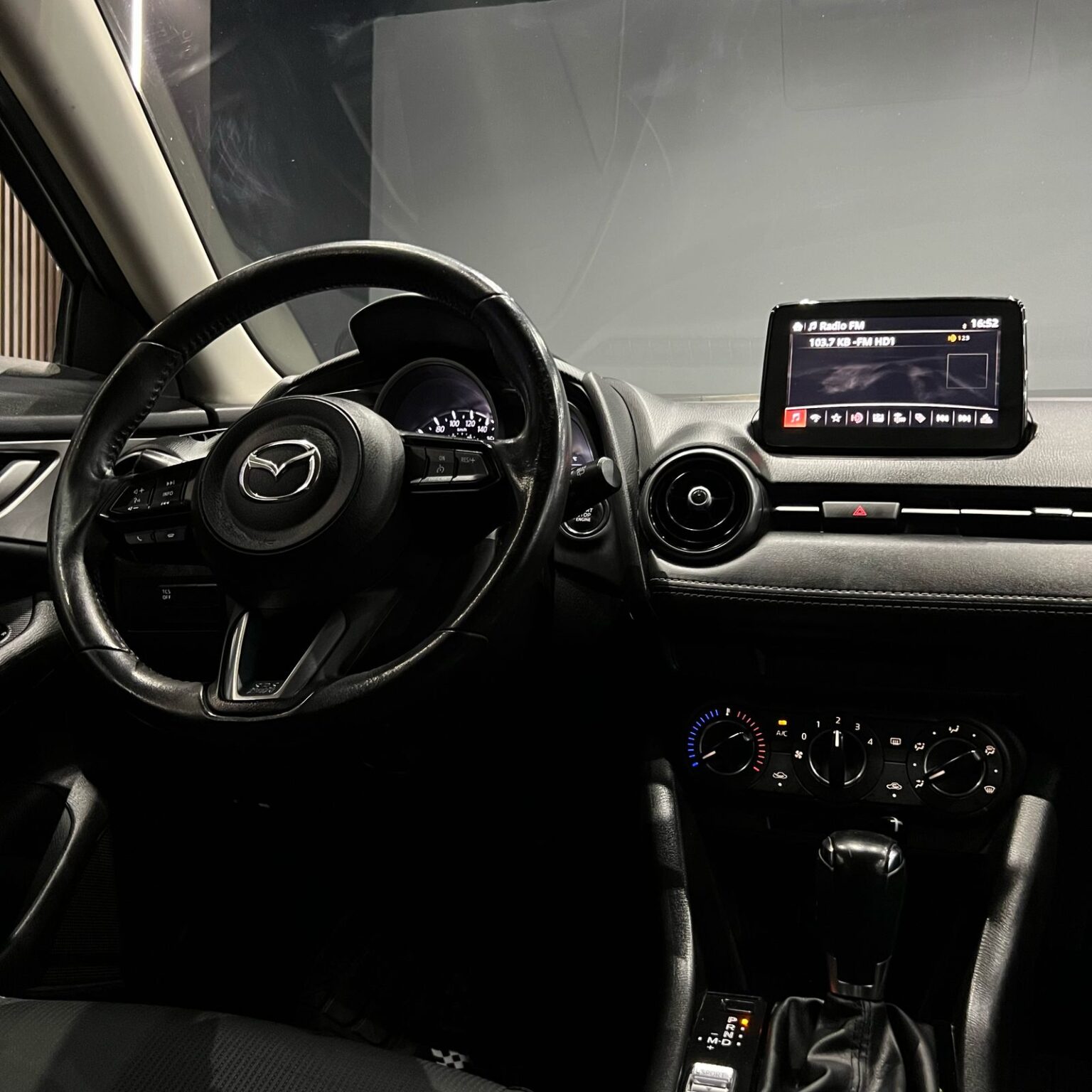 MAZDA CX-3 2019 - Image 10