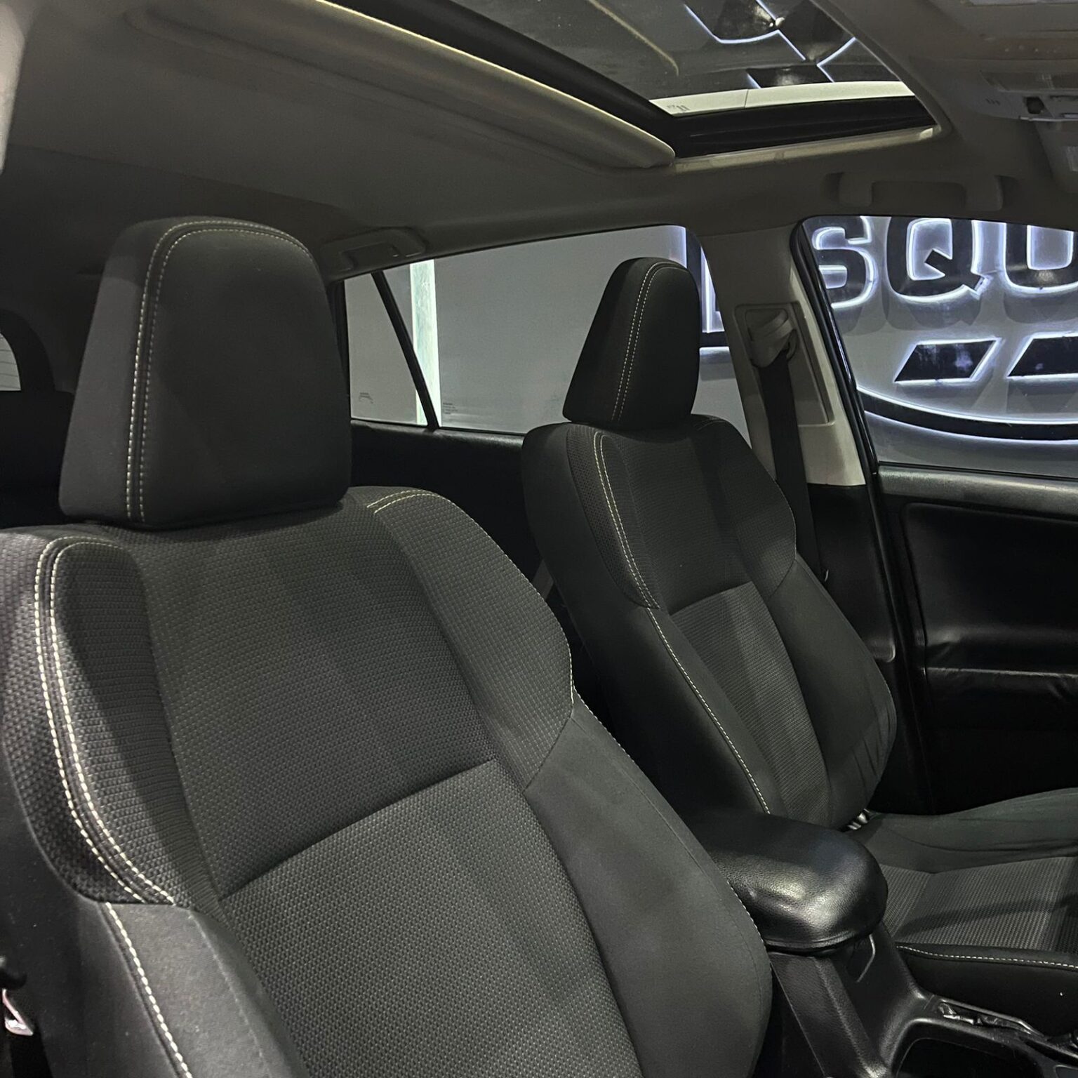 TOYOTA RAV 4 XLE 2016 - Image 13