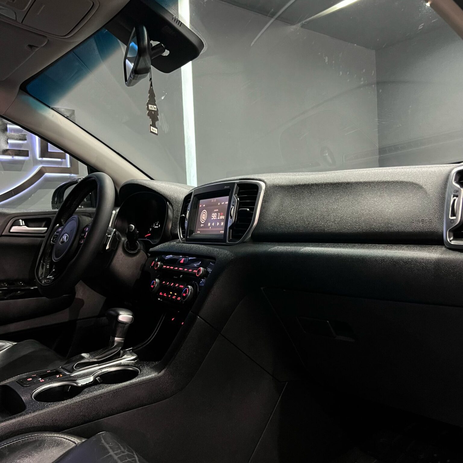 KIA SPORTAGE GT LINE 2016 - Image 9