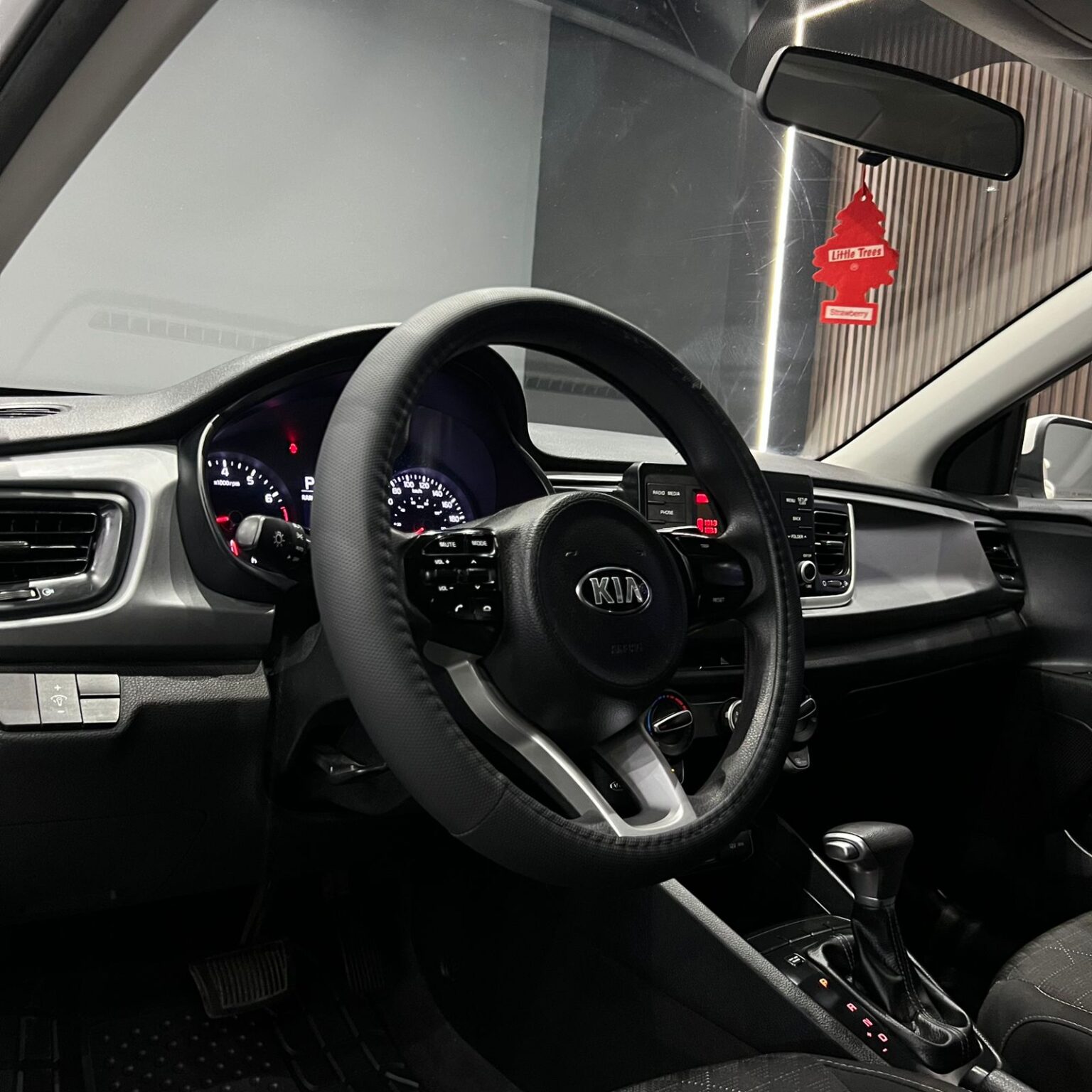 KIA RIO 2019 - Image 11