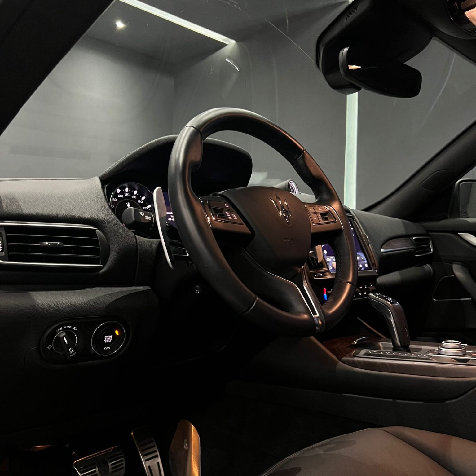 MASERATI LEVANTE 2022 - Image 19