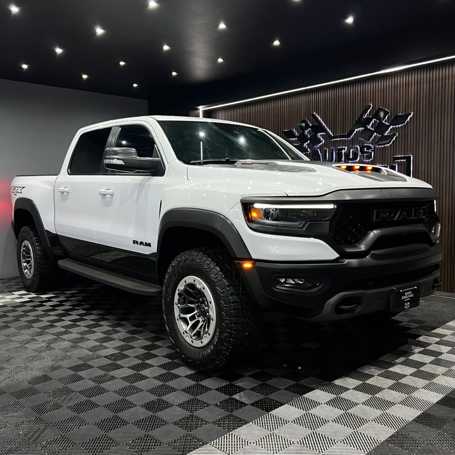 DODGE RAM TRX 2021 - Image 2