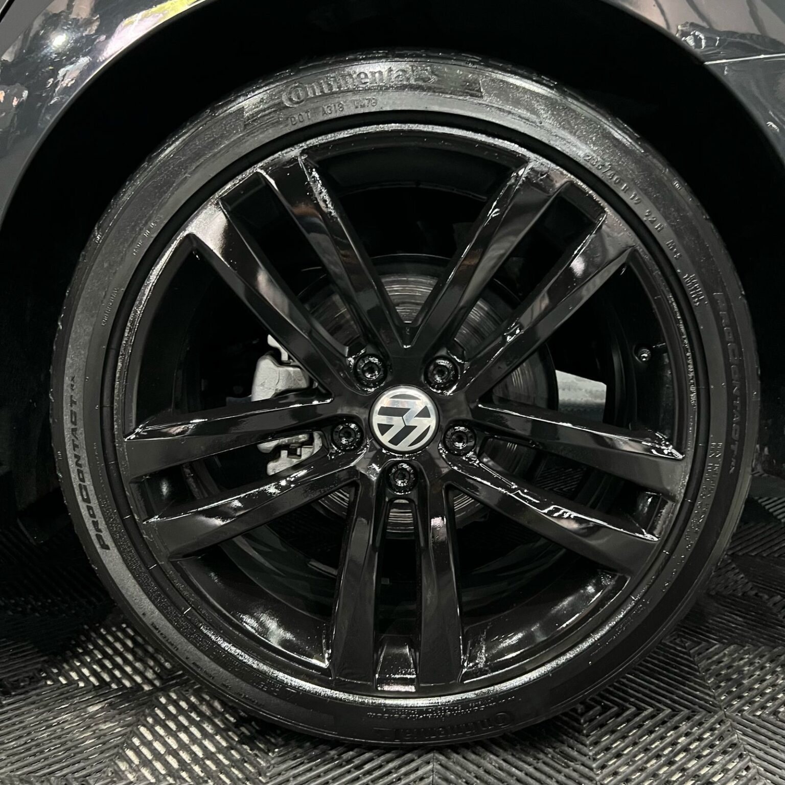 VOLKSWAGEN PASSAT R-LINE 2017 - Image 12
