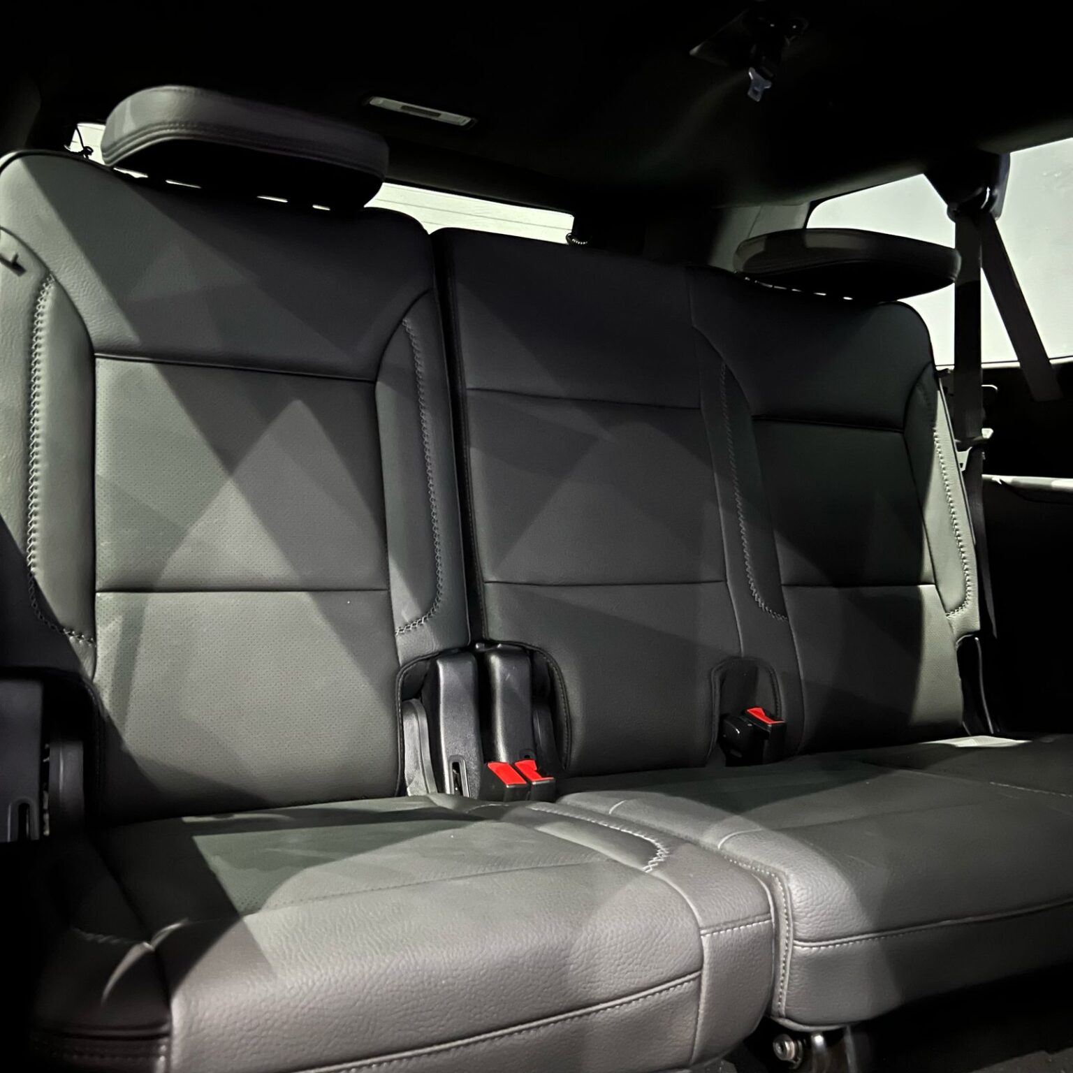 GMC YUKON DENALI 2021 - Image 11