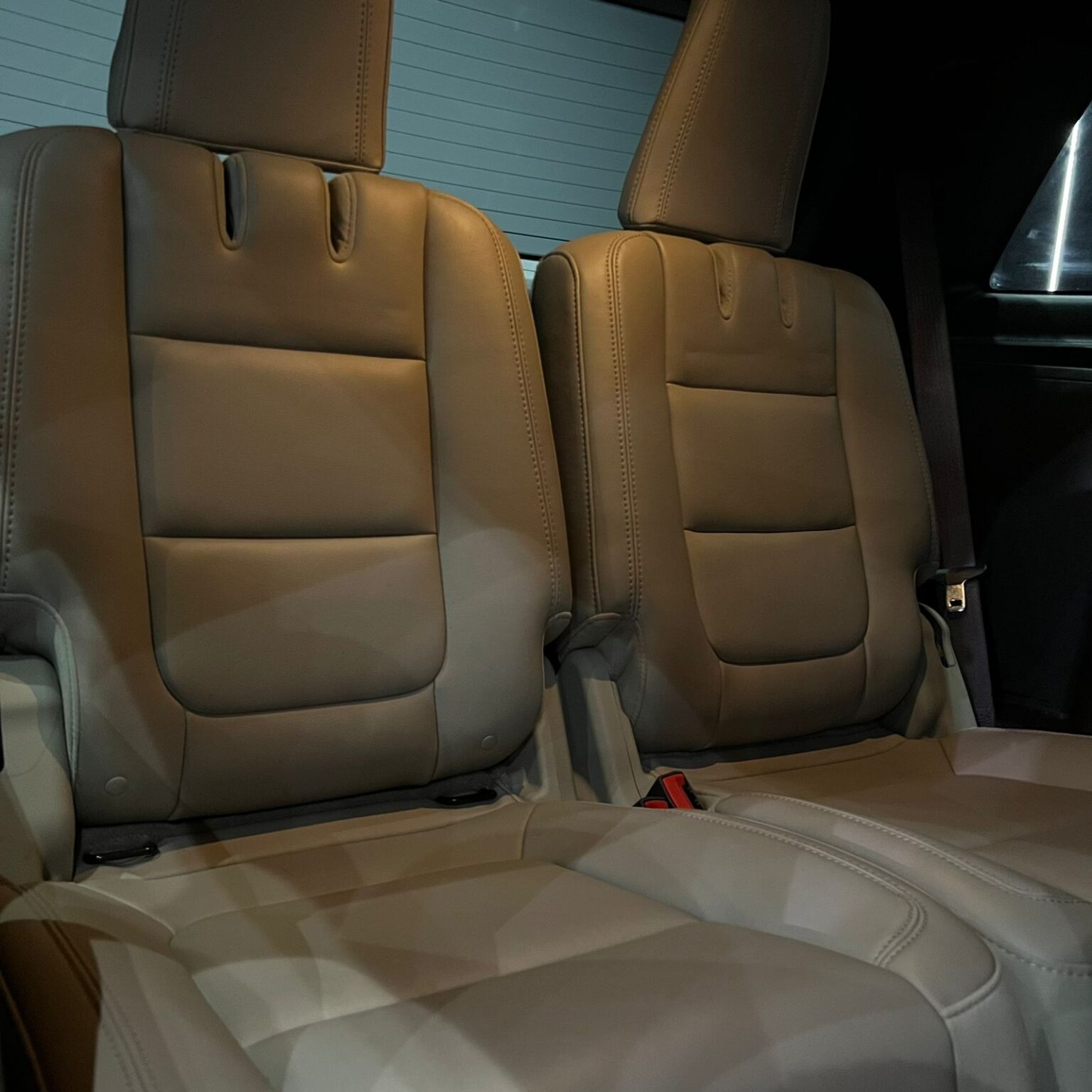 FORD EXPLORER LIMITED 2013 - Image 13