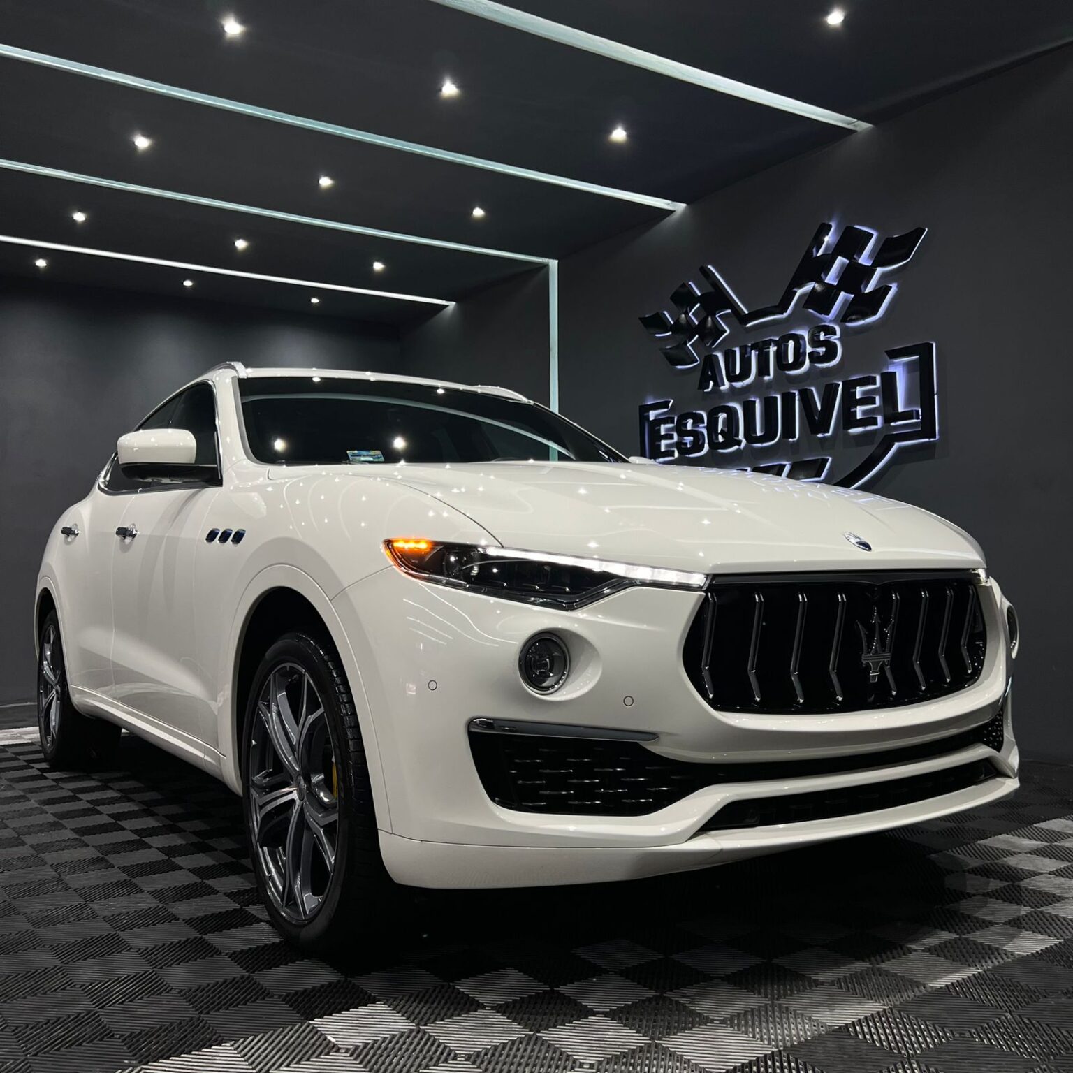 MASERATI LEVANTE 2022 - Image 2