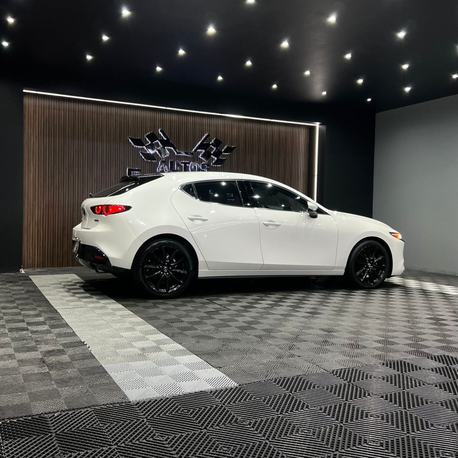 MAZDA M3 HB GRAND TOURING 2021 - Image 3