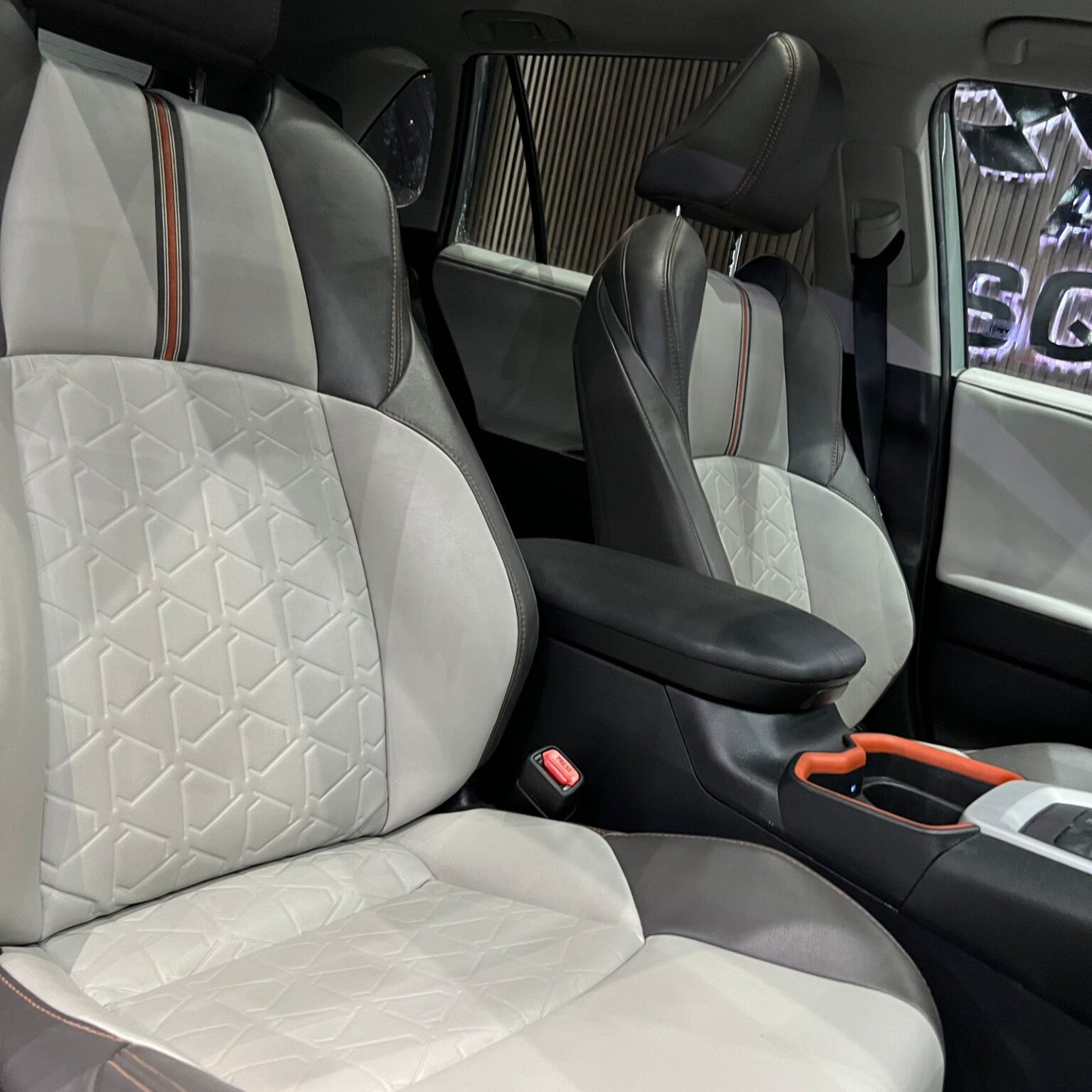 TOYOTA RAV4 ADVENTURE 2021 - Image 7