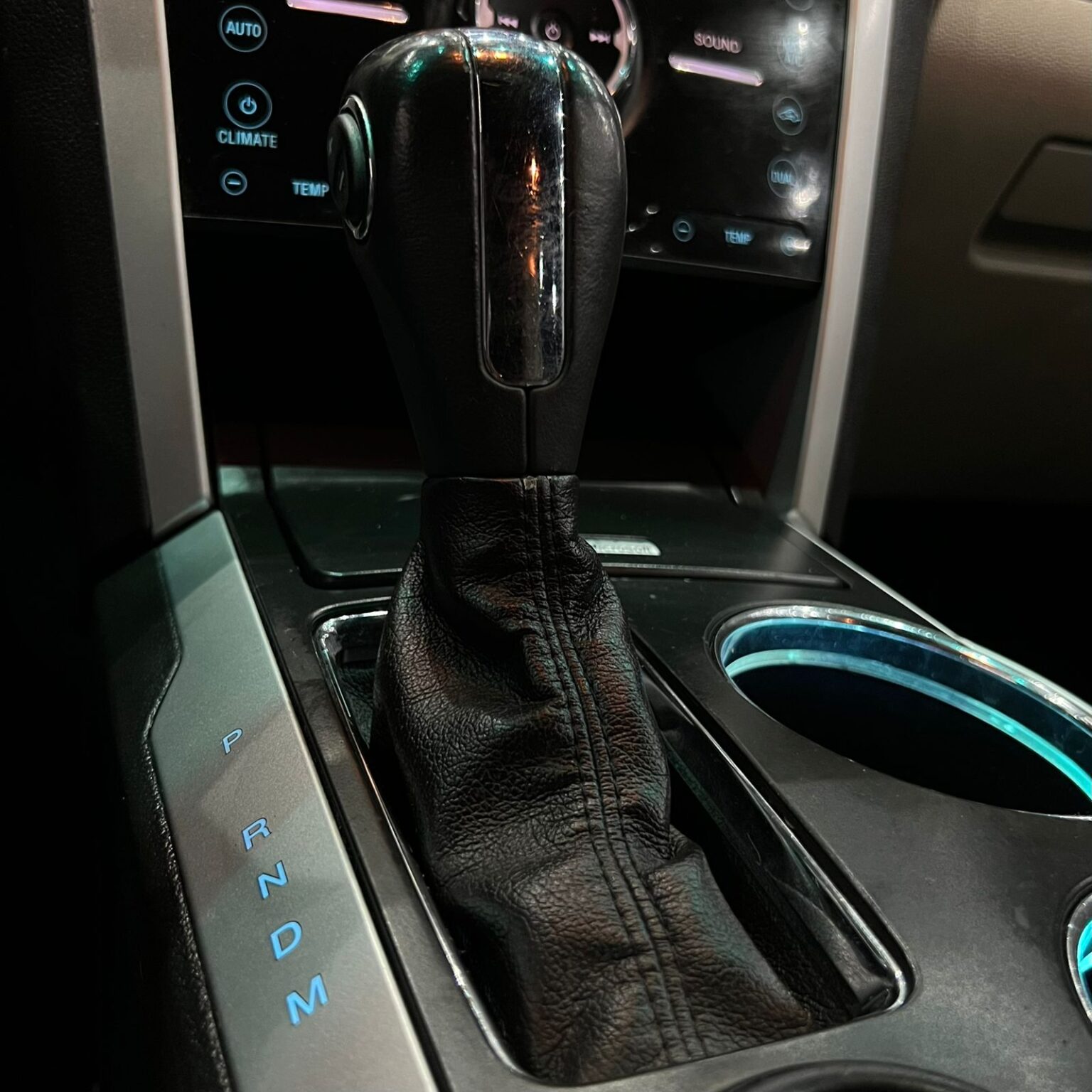 FORD EXPLORER LIMITED 2013 - Image 9